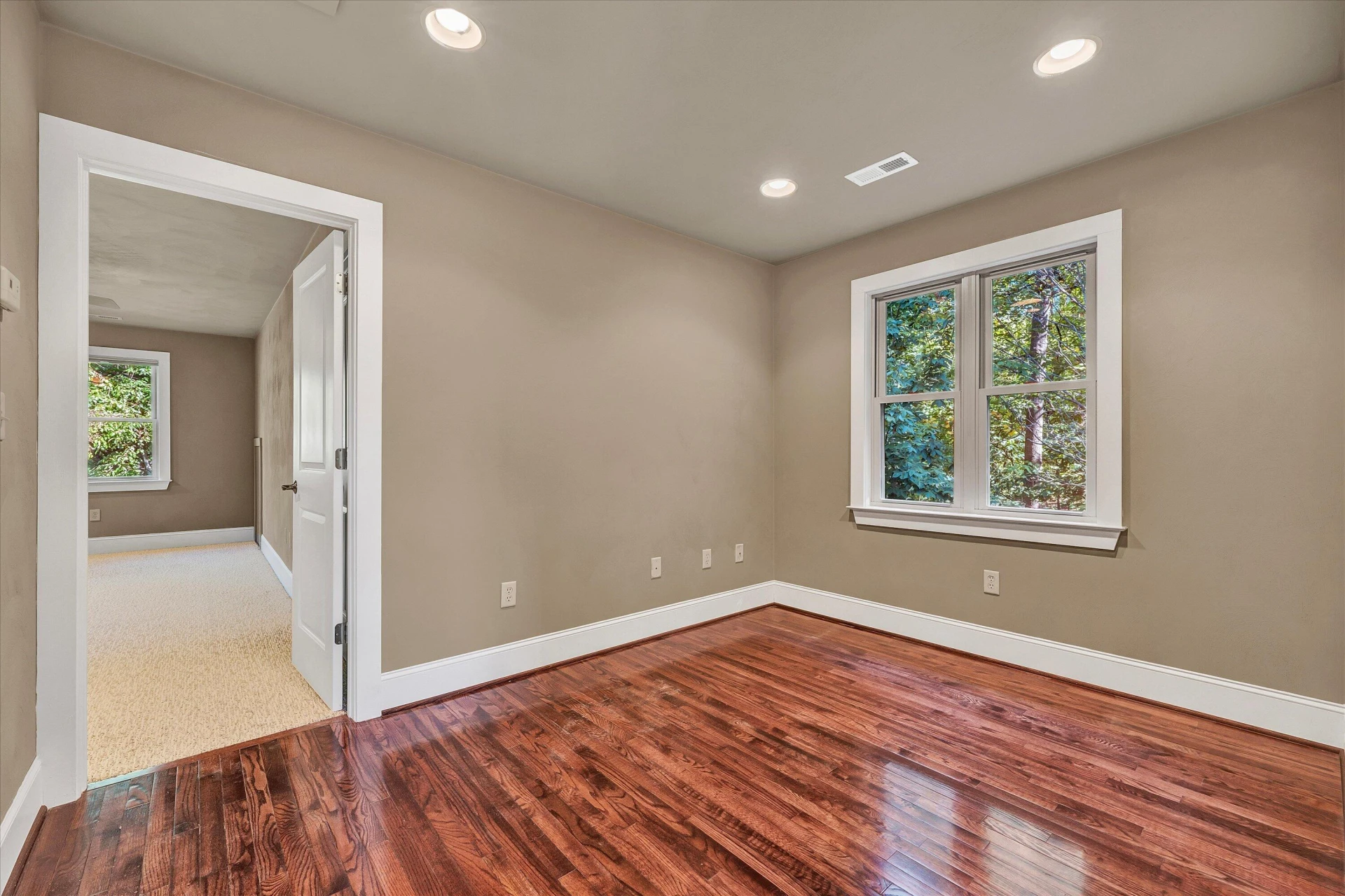 1833 Melissa CIR - Photo 22