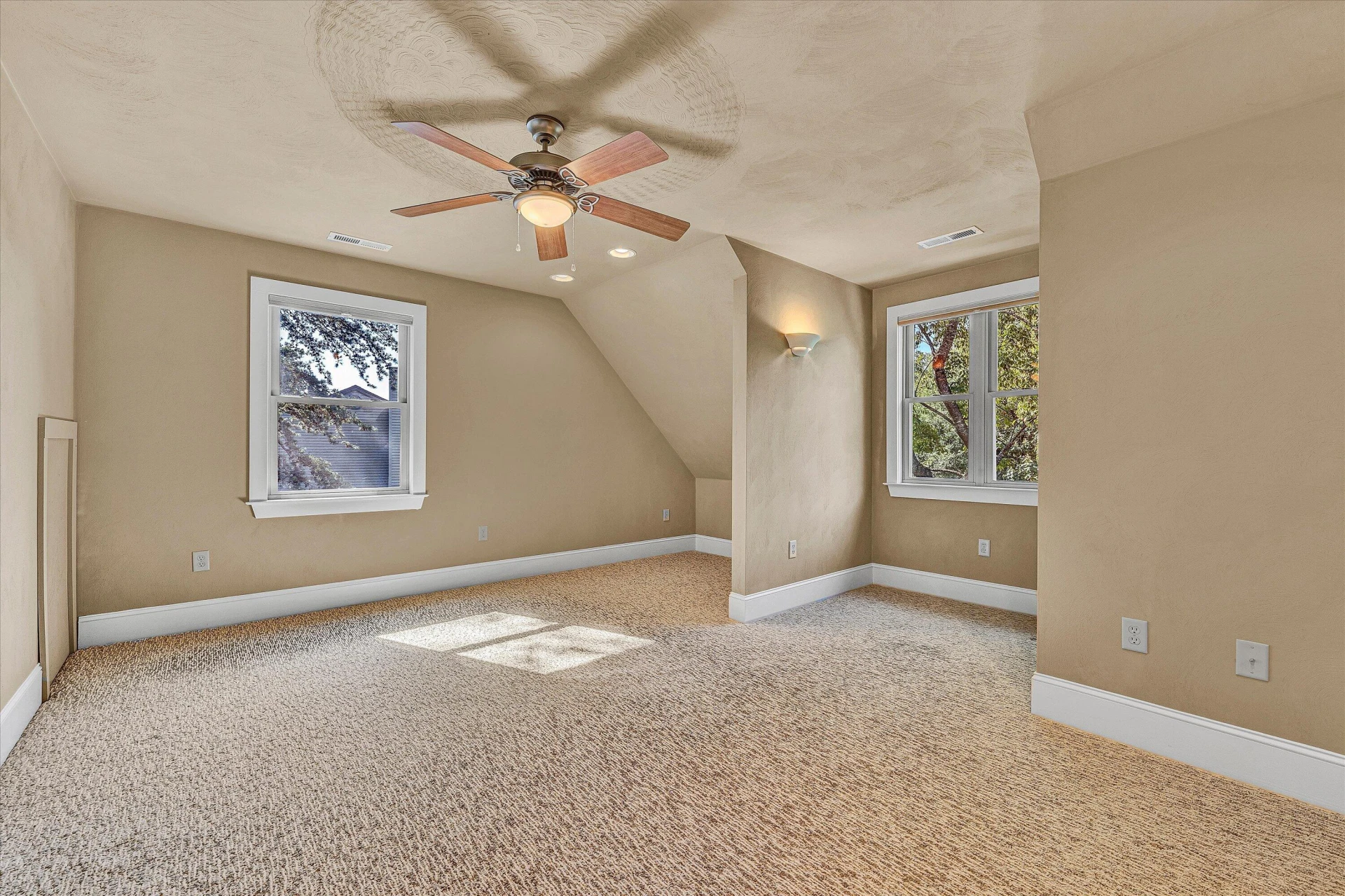1833 Melissa CIR - Photo 26