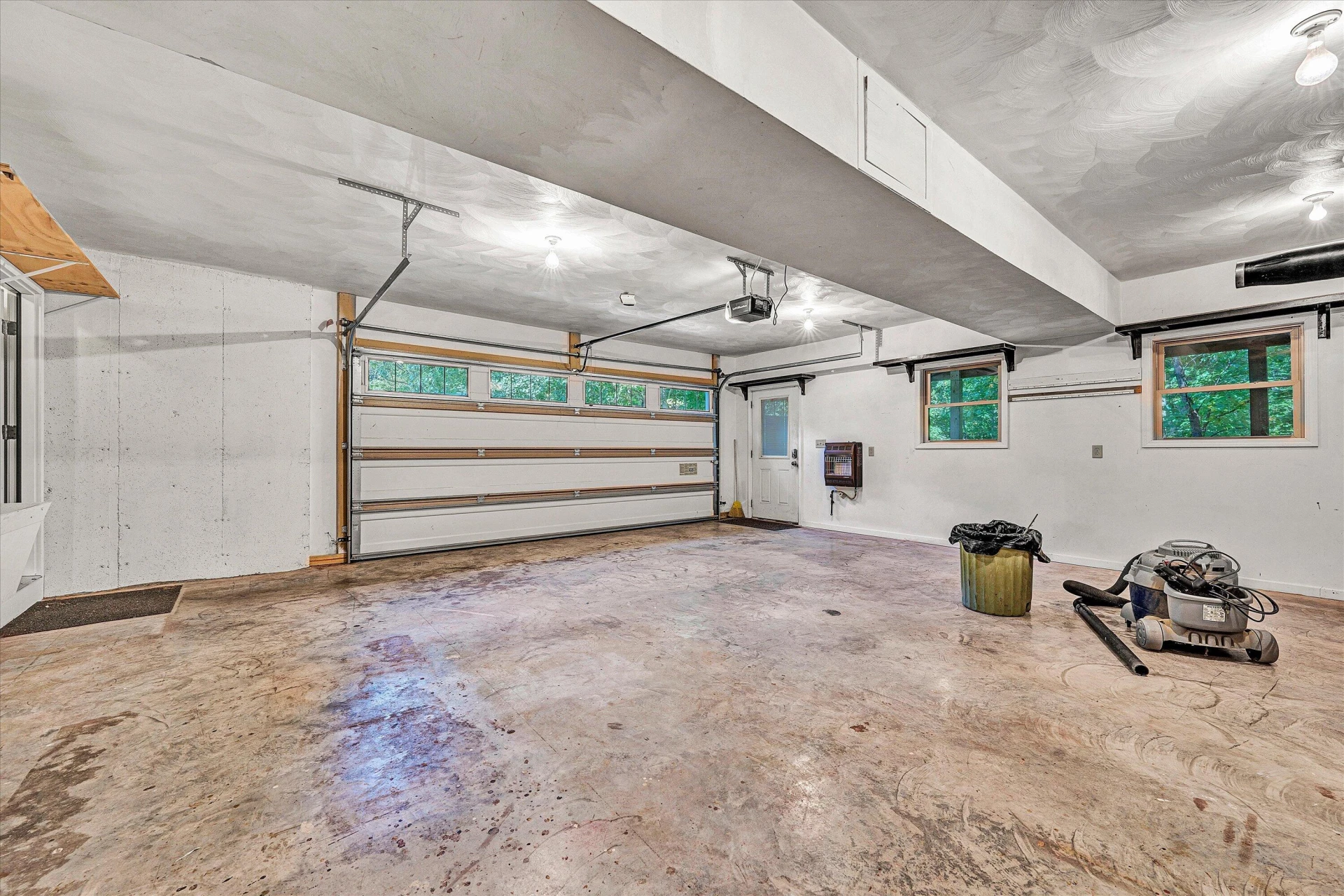 1833 Melissa CIR - Photo 29