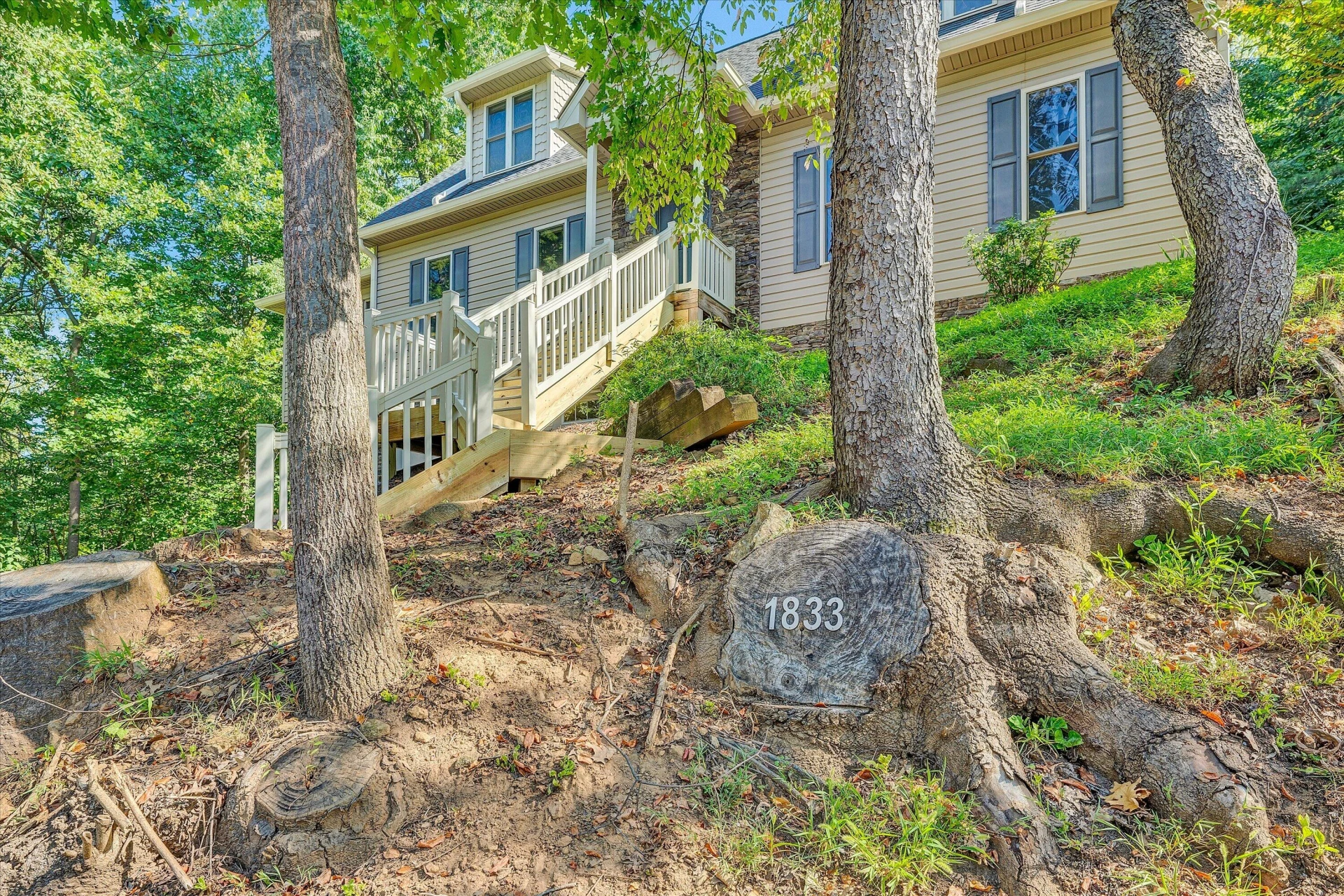 1833 Melissa CIR - Photo 40