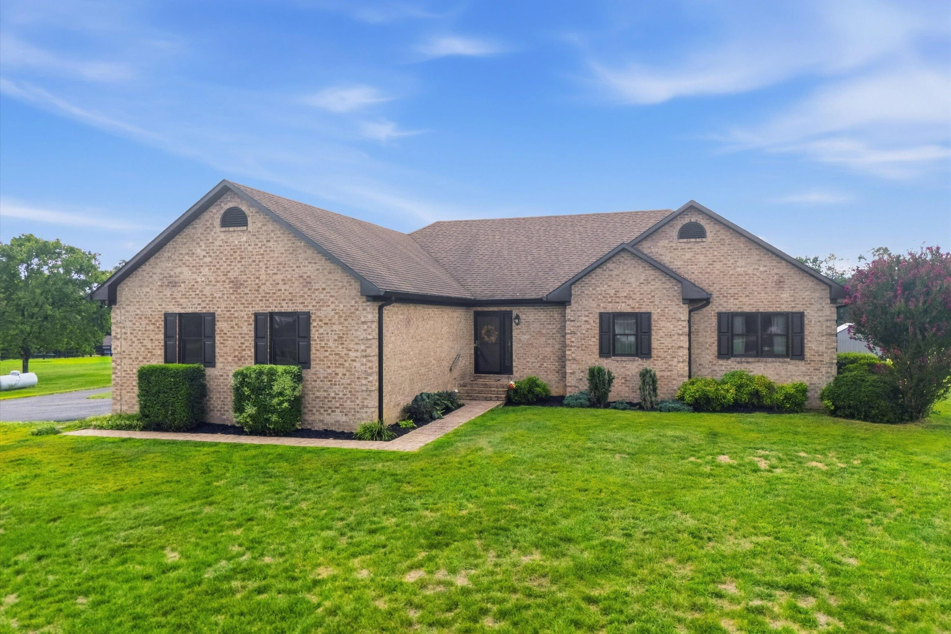 76 S Quail CIR