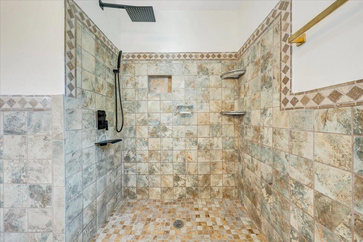 3417 Windsor RD SW - Photo 27