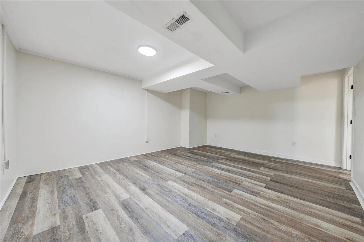 3417 Windsor RD SW - Photo 39