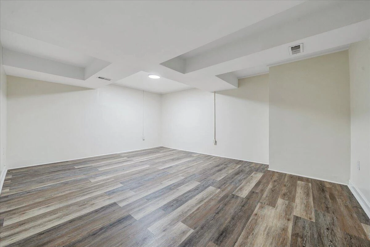 3417 Windsor RD SW - Photo 41