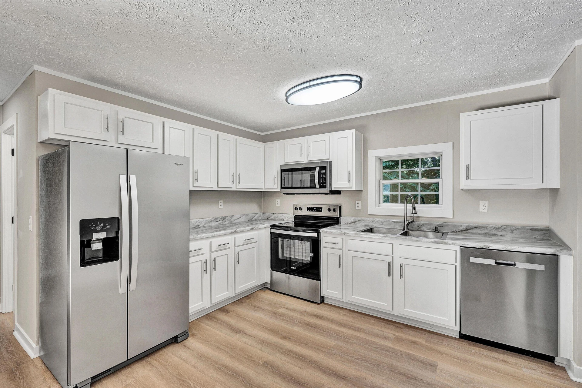 150 Circle View ST - Photo 6