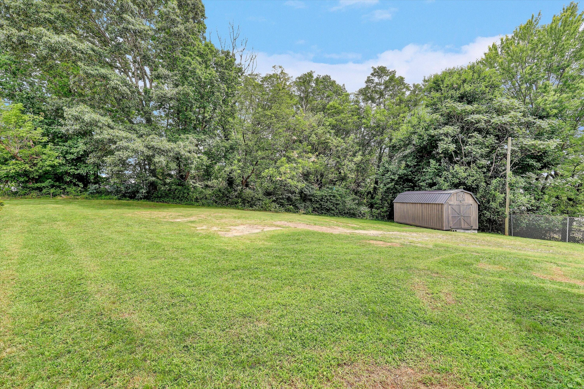 621 Fayette ST - Photo 19
