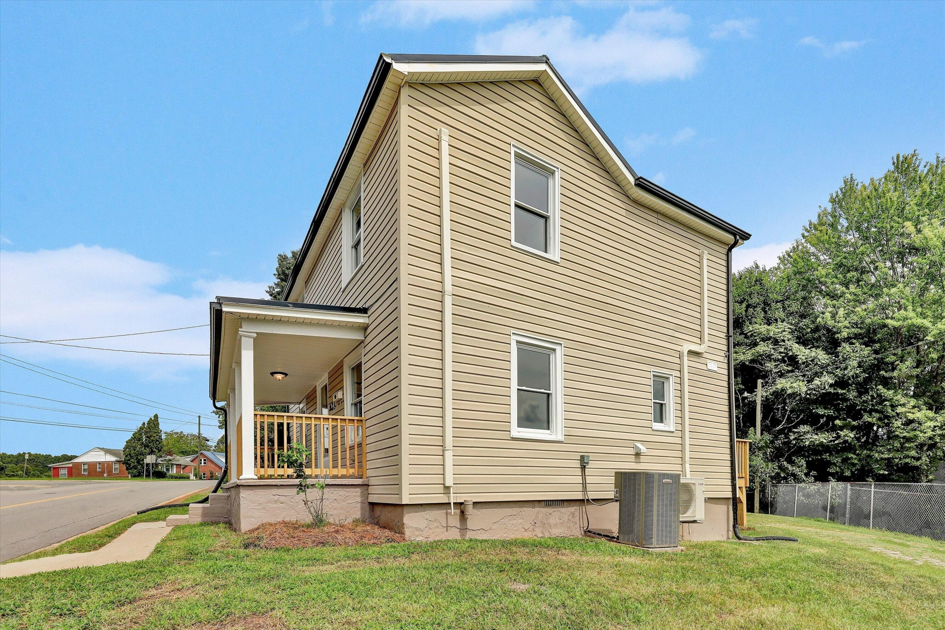621 Fayette ST - Photo 21