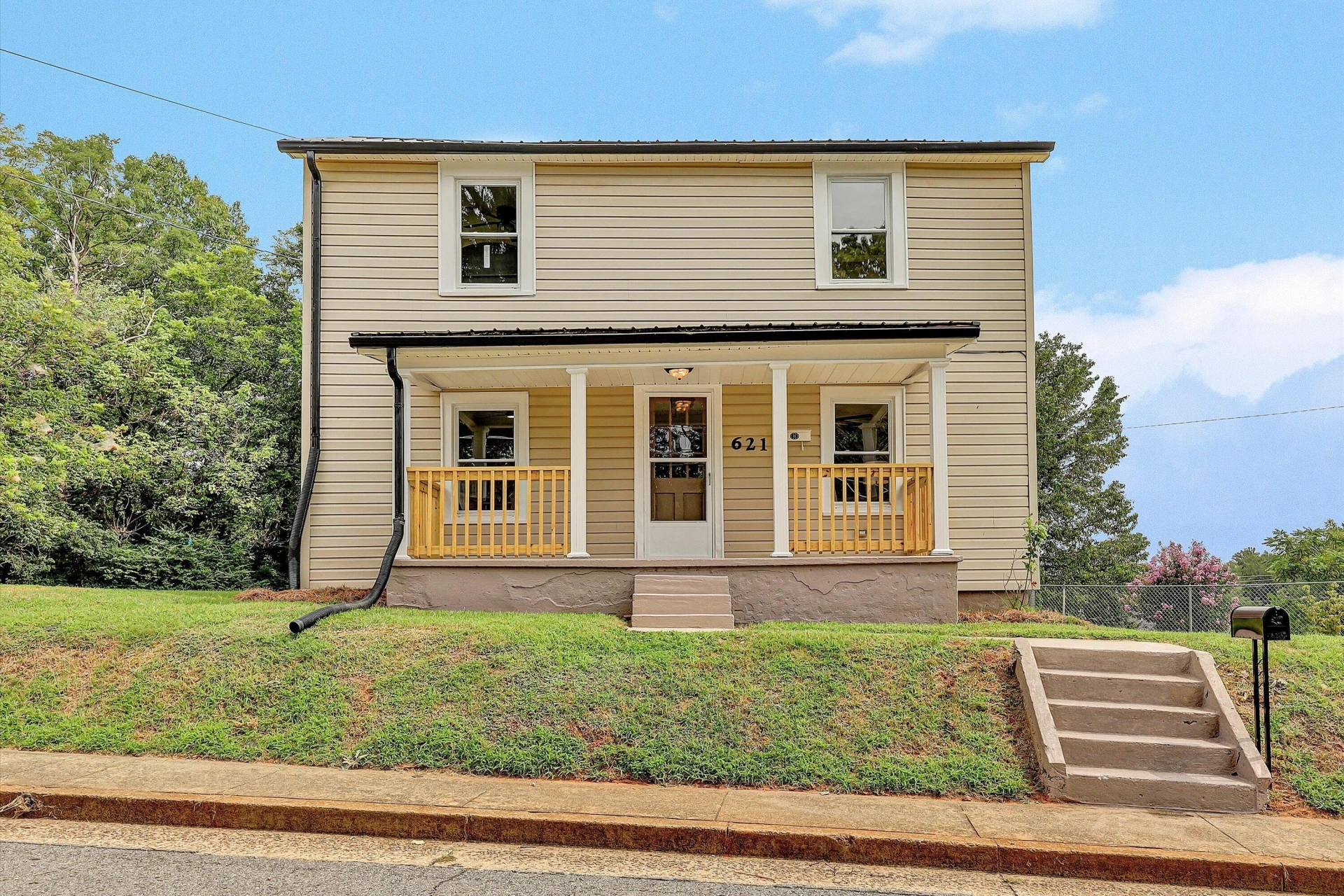 621 Fayette ST - Photo 23