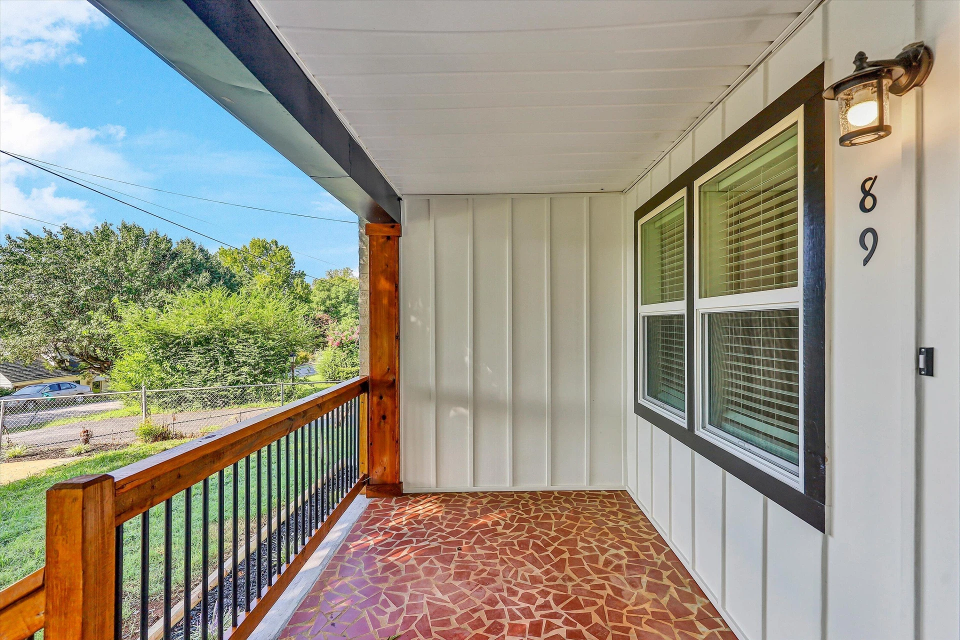 89 Sunrise AVE - Photo 2