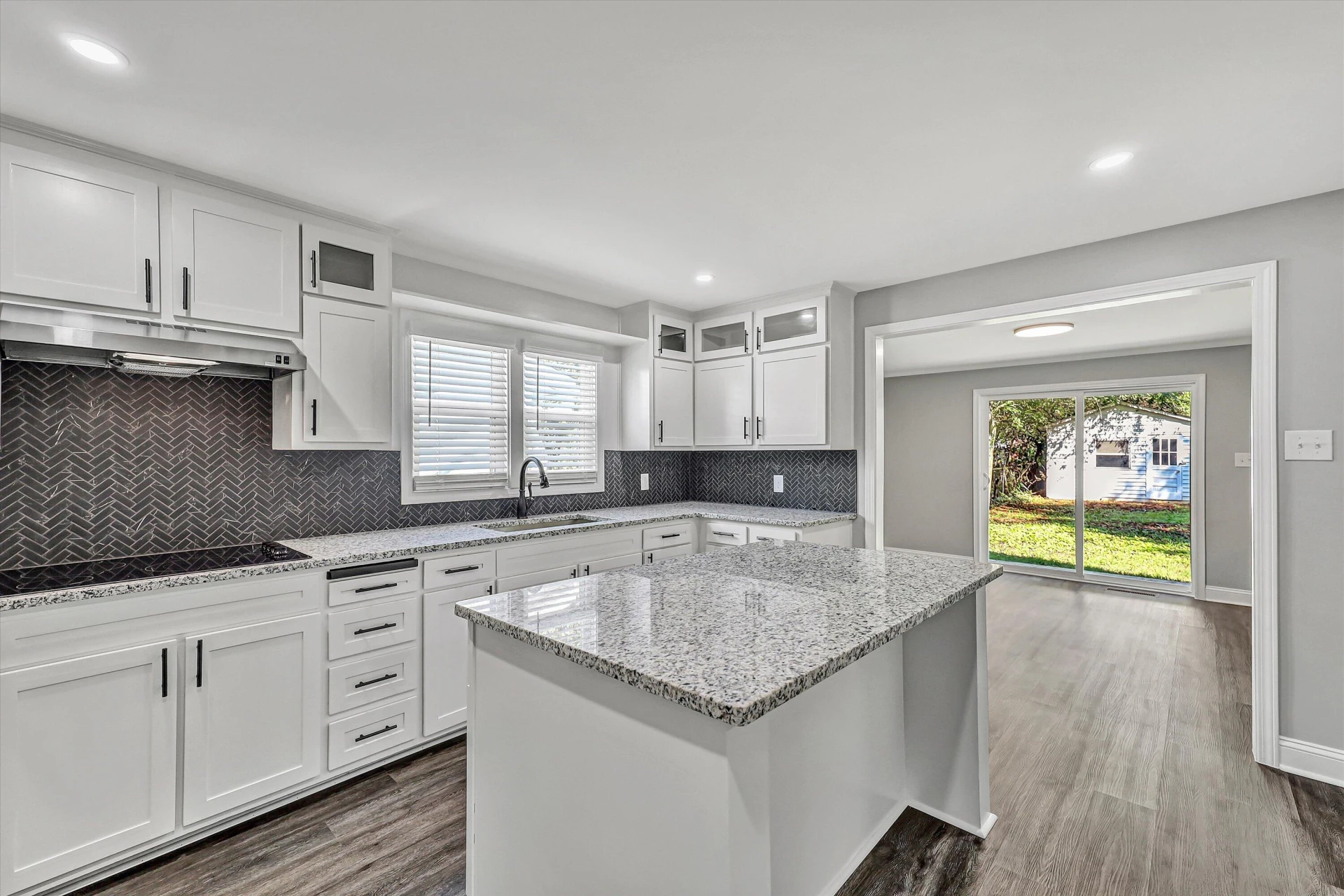 89 Sunrise AVE - Photo 14