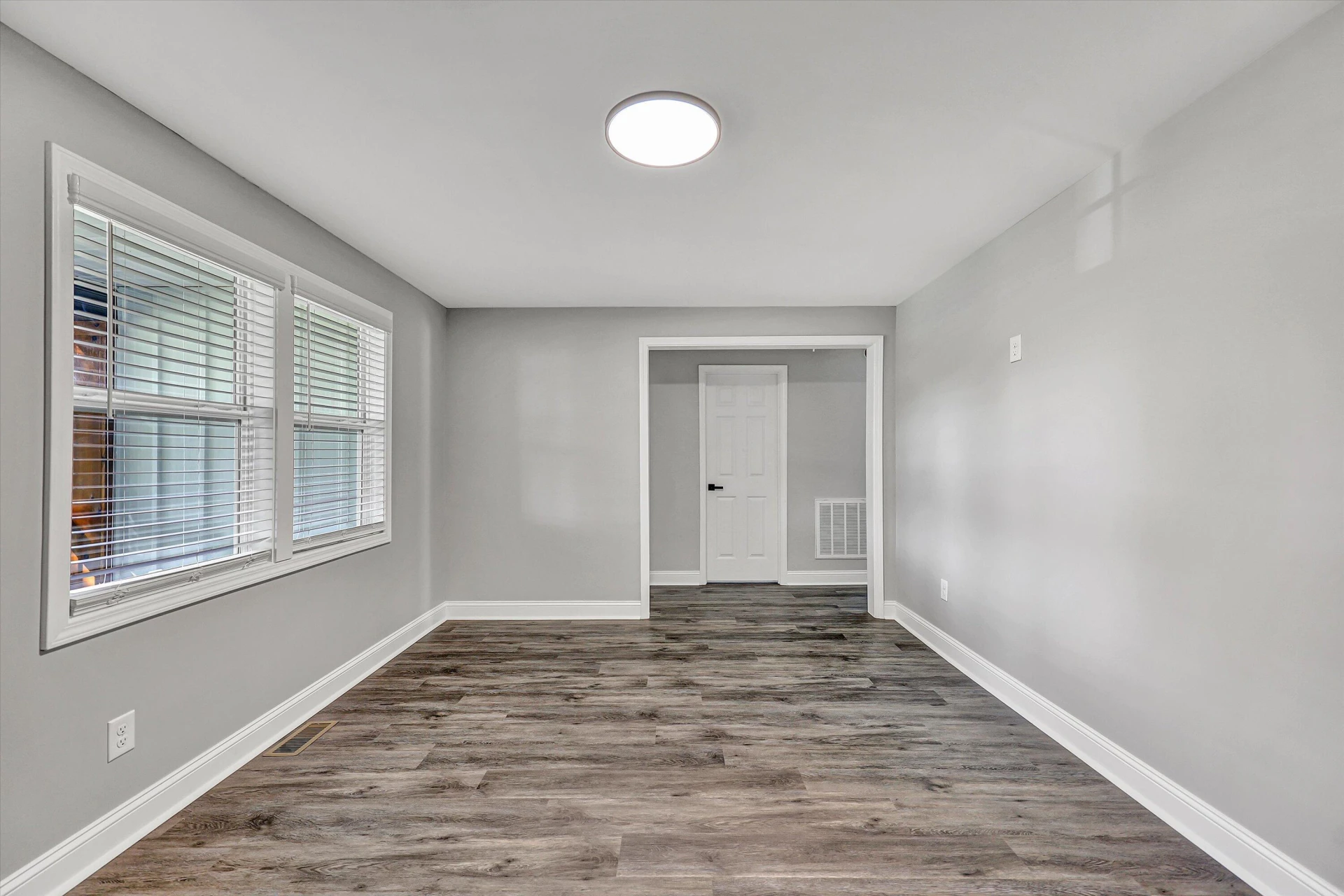 89 Sunrise AVE - Photo 10
