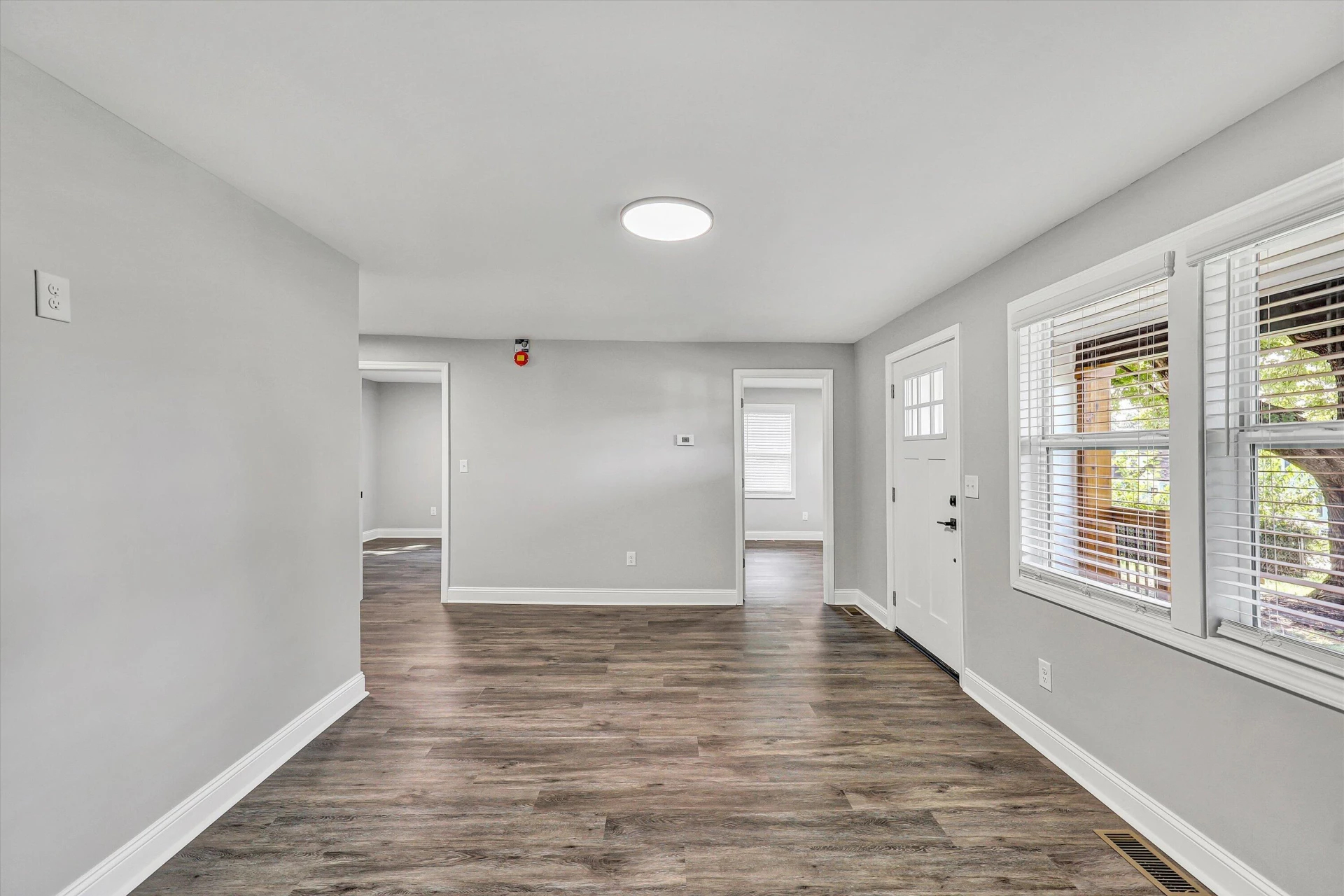 89 Sunrise AVE - Photo 9