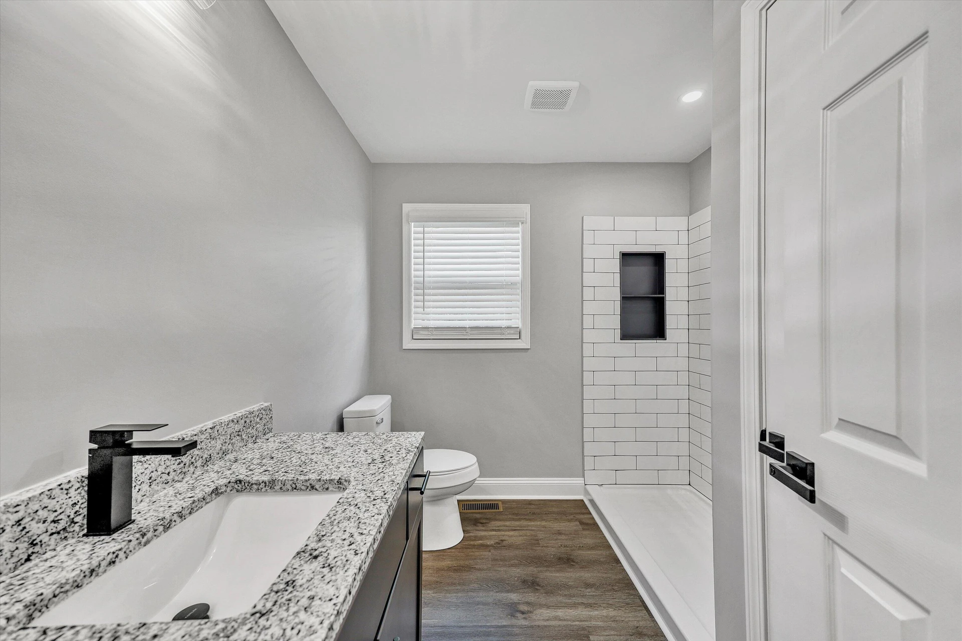 89 Sunrise AVE - Photo 19