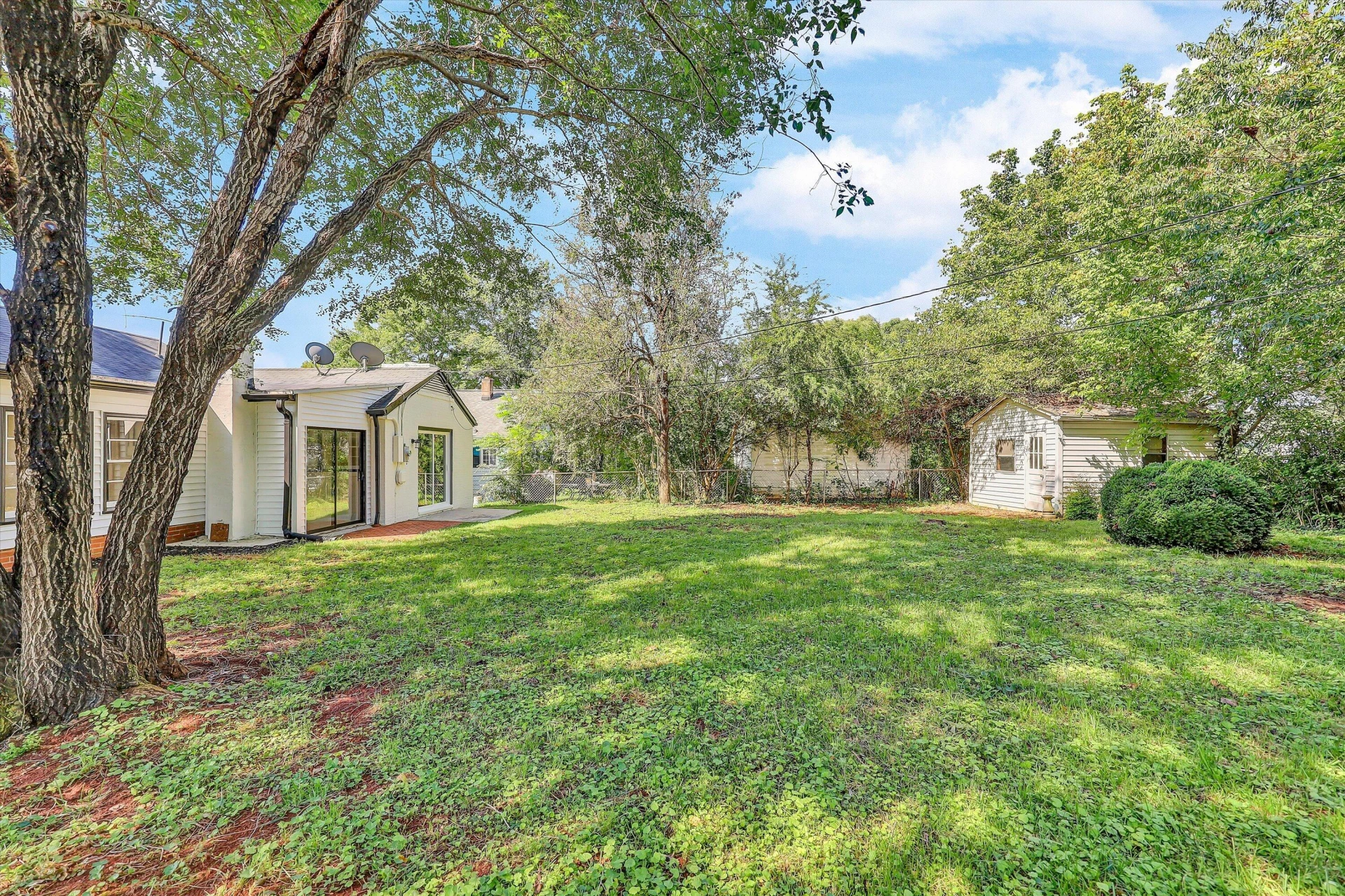 89 Sunrise AVE - Photo 28