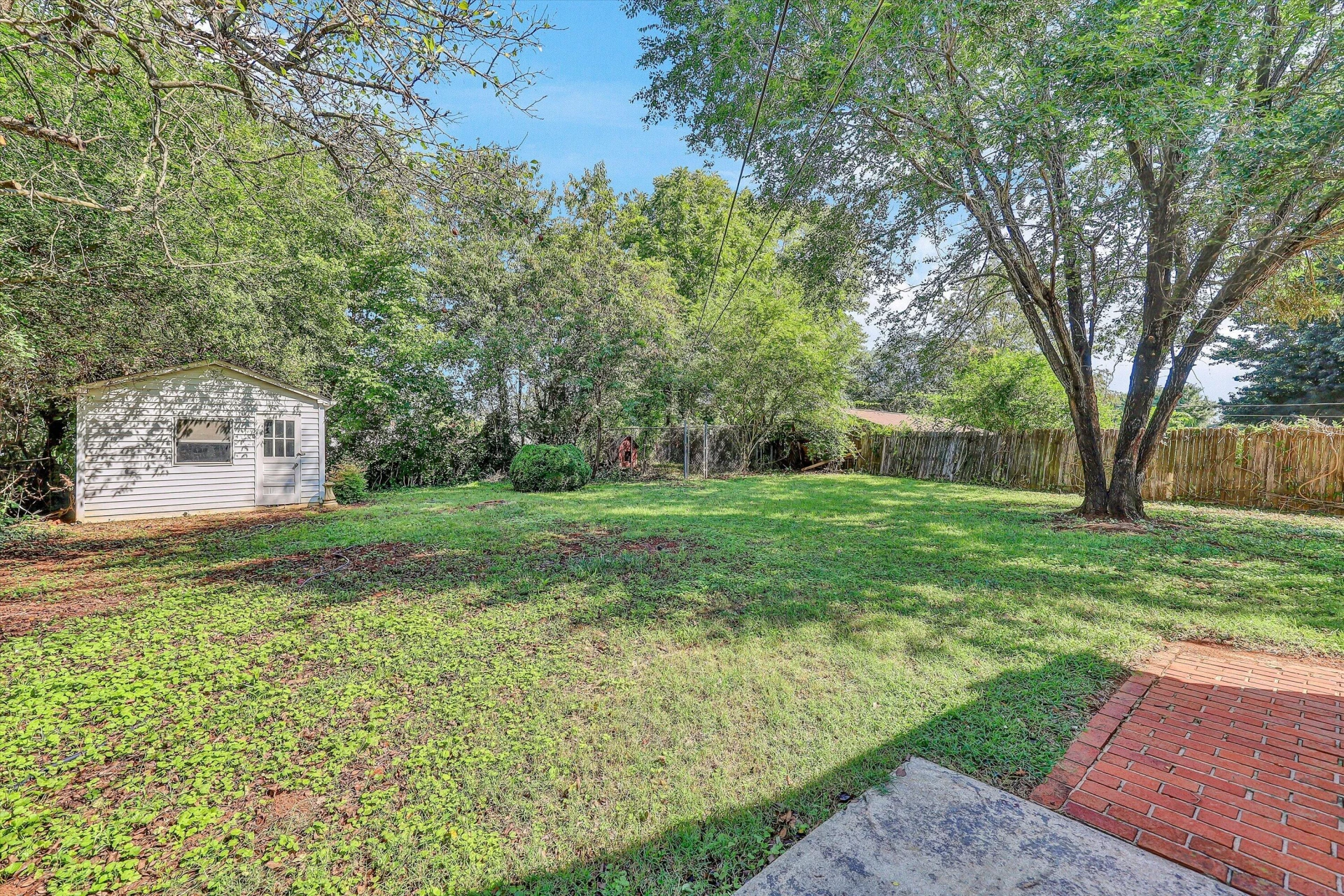 89 Sunrise AVE - Photo 24