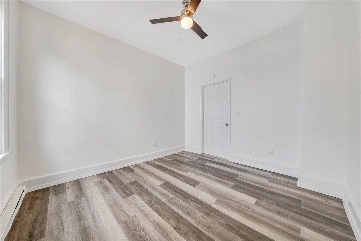 1241 Dale AVE SE - Photo 14