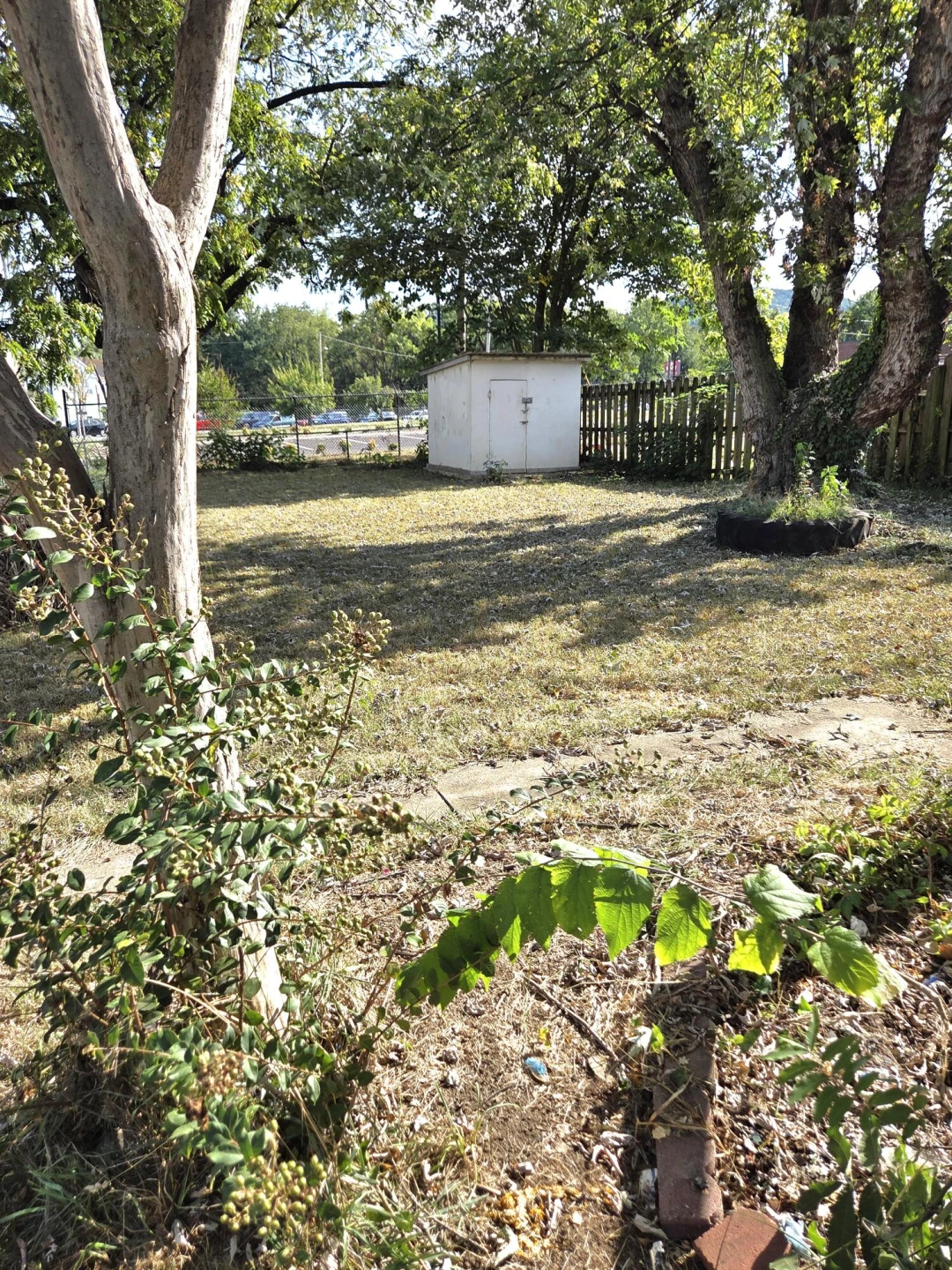 1241 Dale AVE SE - Photo 20