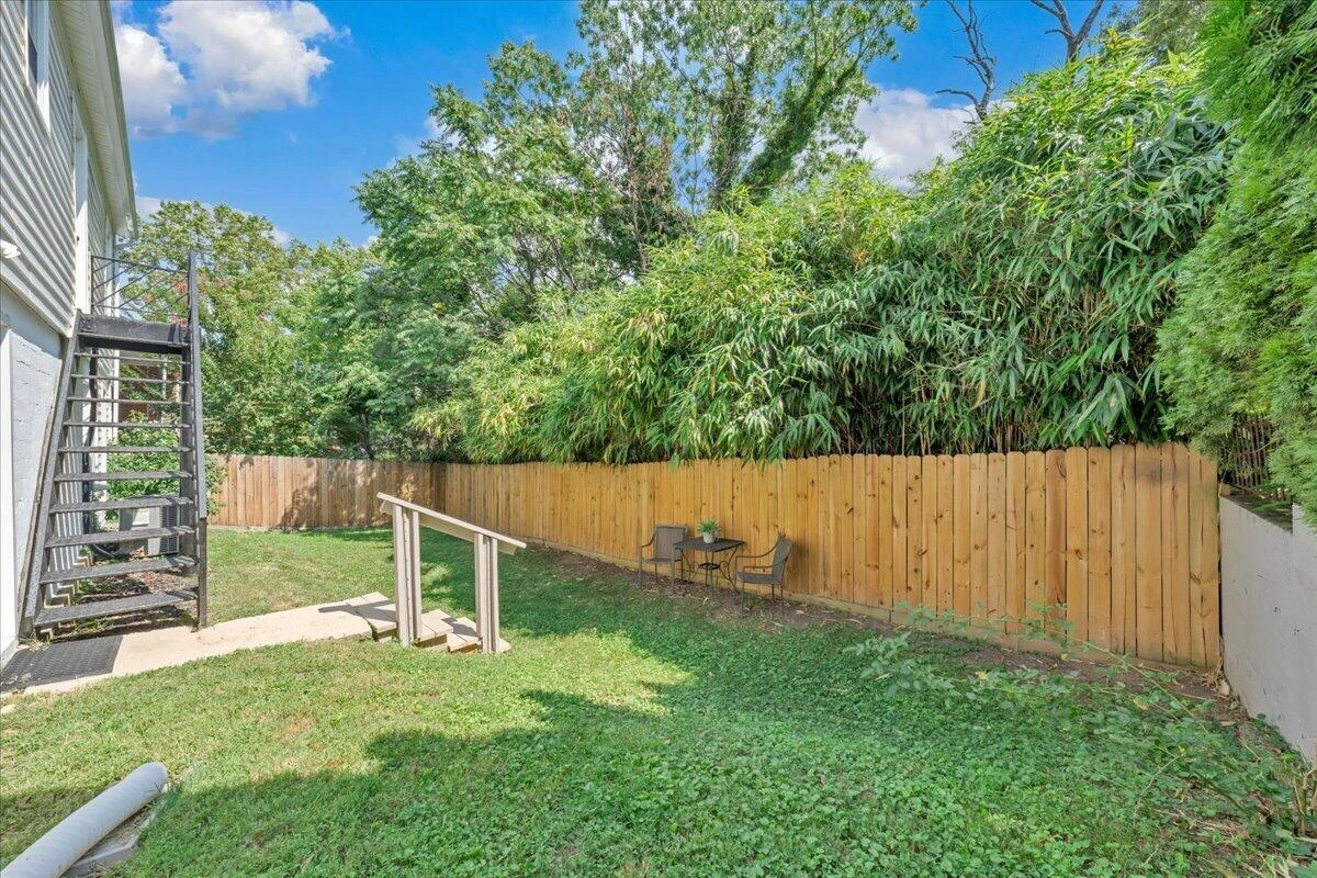 2936 Fleetwood AVE SW - Photo 7