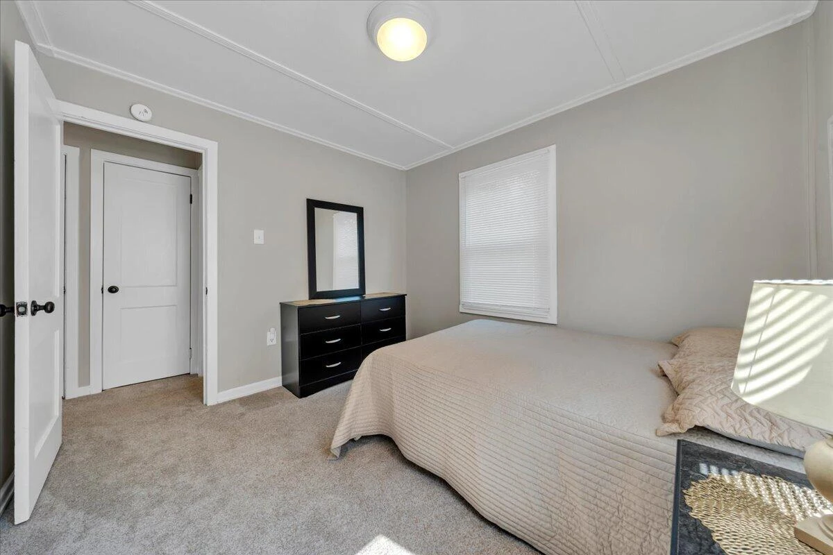 2936 Fleetwood AVE SW - Photo 37