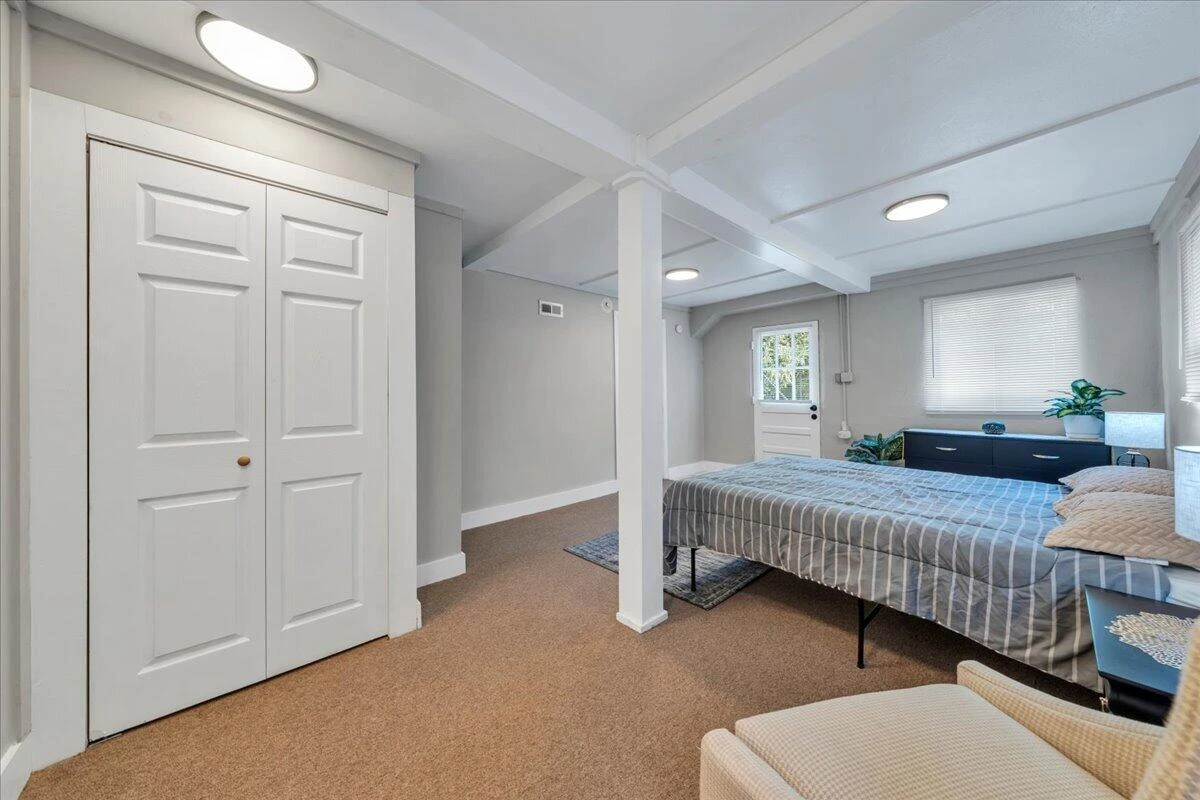 2936 Fleetwood AVE SW - Photo 41