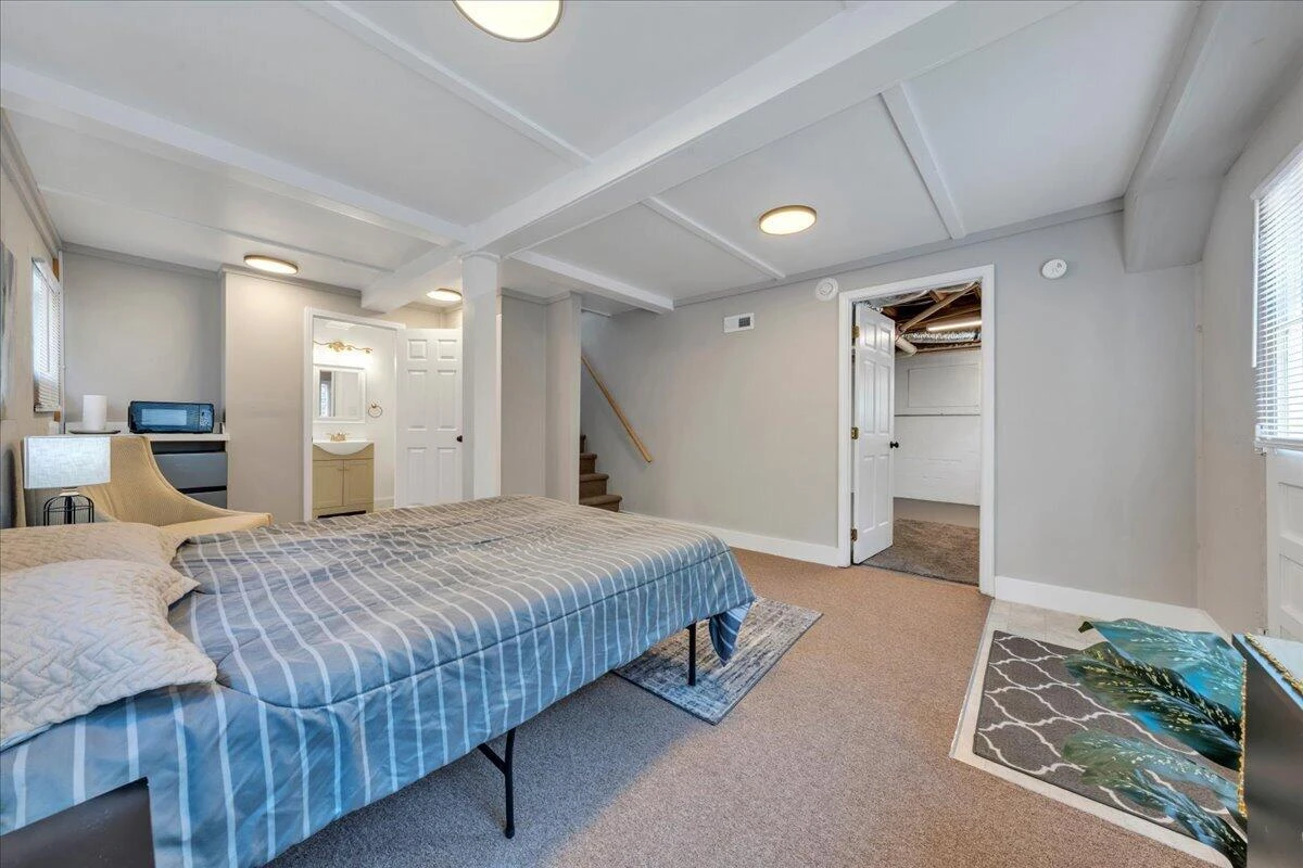 2936 Fleetwood AVE SW - Photo 44