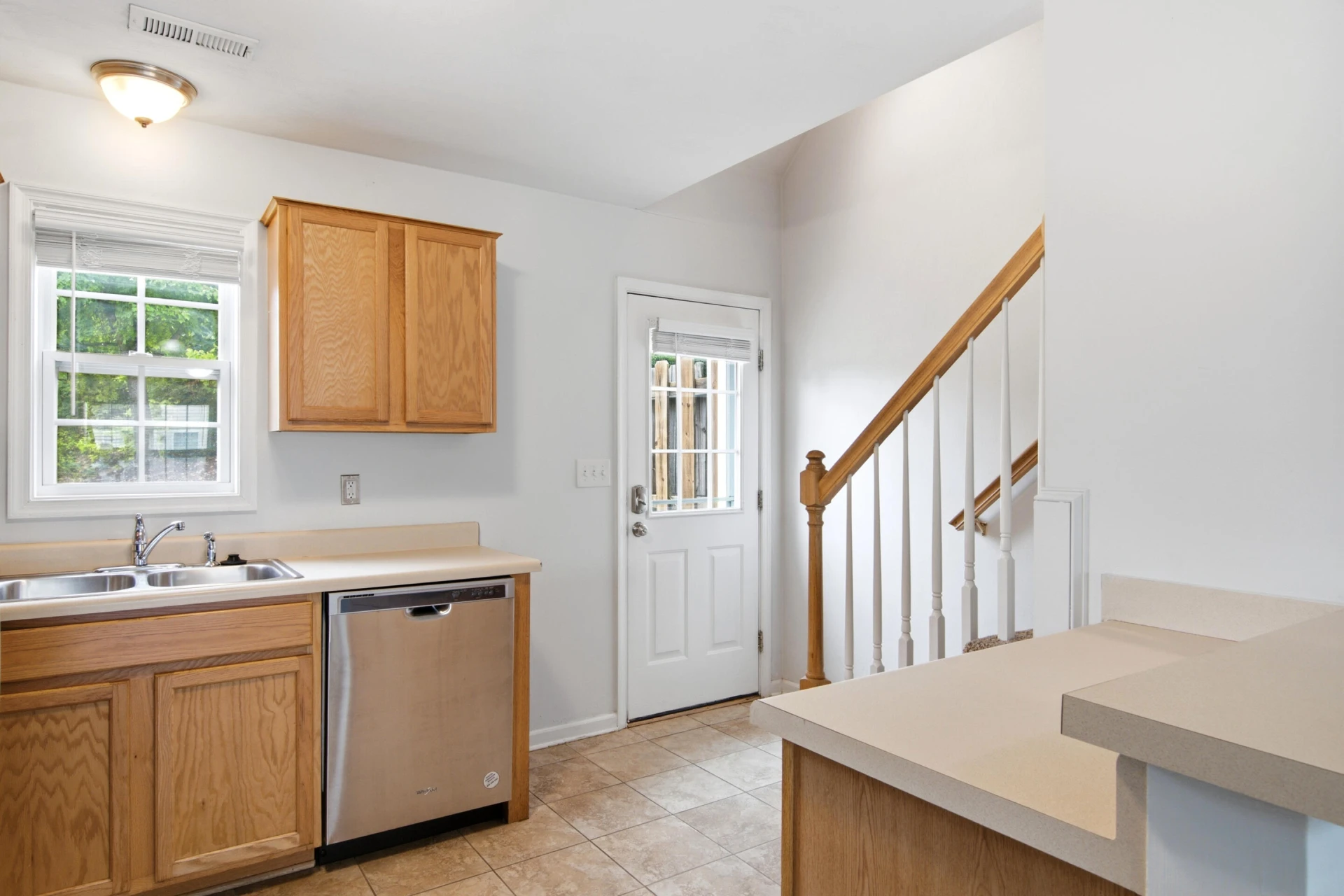6709 Woodcreeper DR - Photo 9
