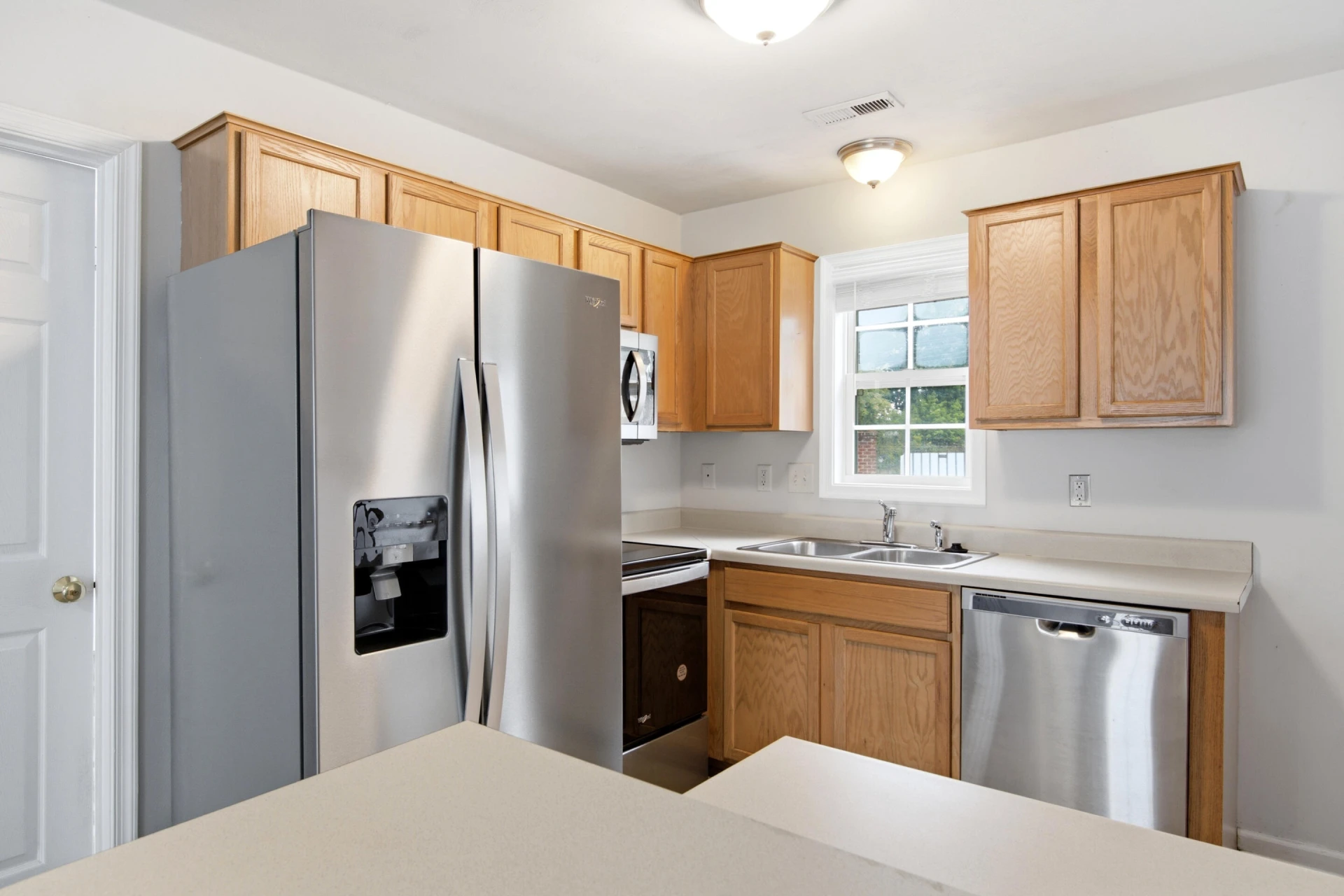 6709 Woodcreeper DR - Photo 10