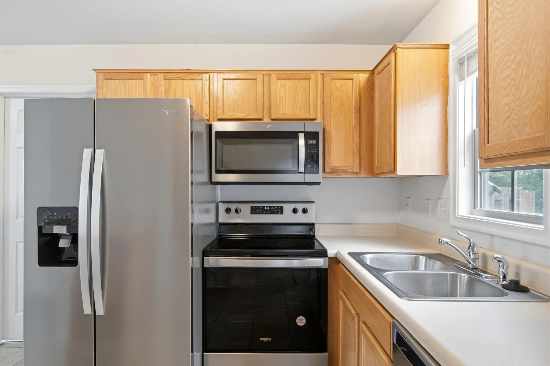 6709 Woodcreeper DR - Photo 11