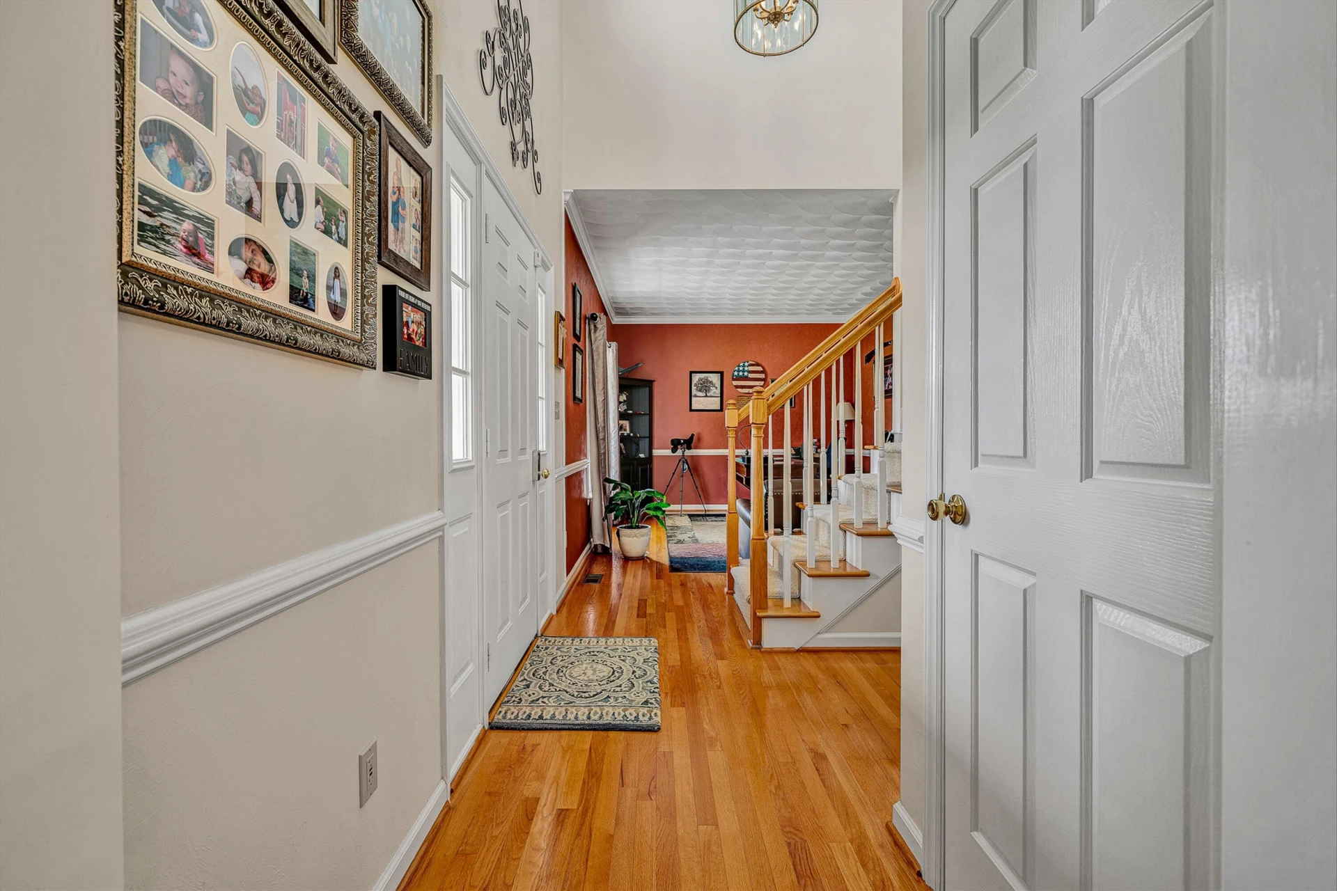 46 Old Church LN - Photo 4