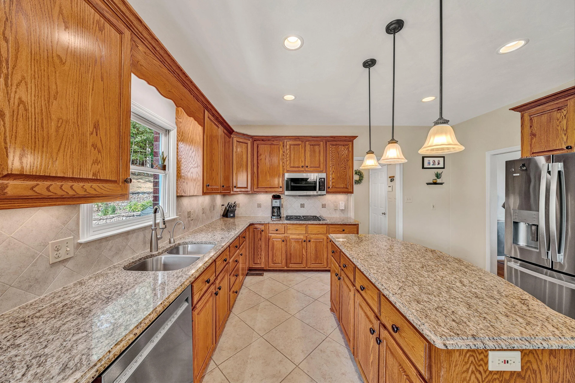 46 Old Church LN - Photo 18