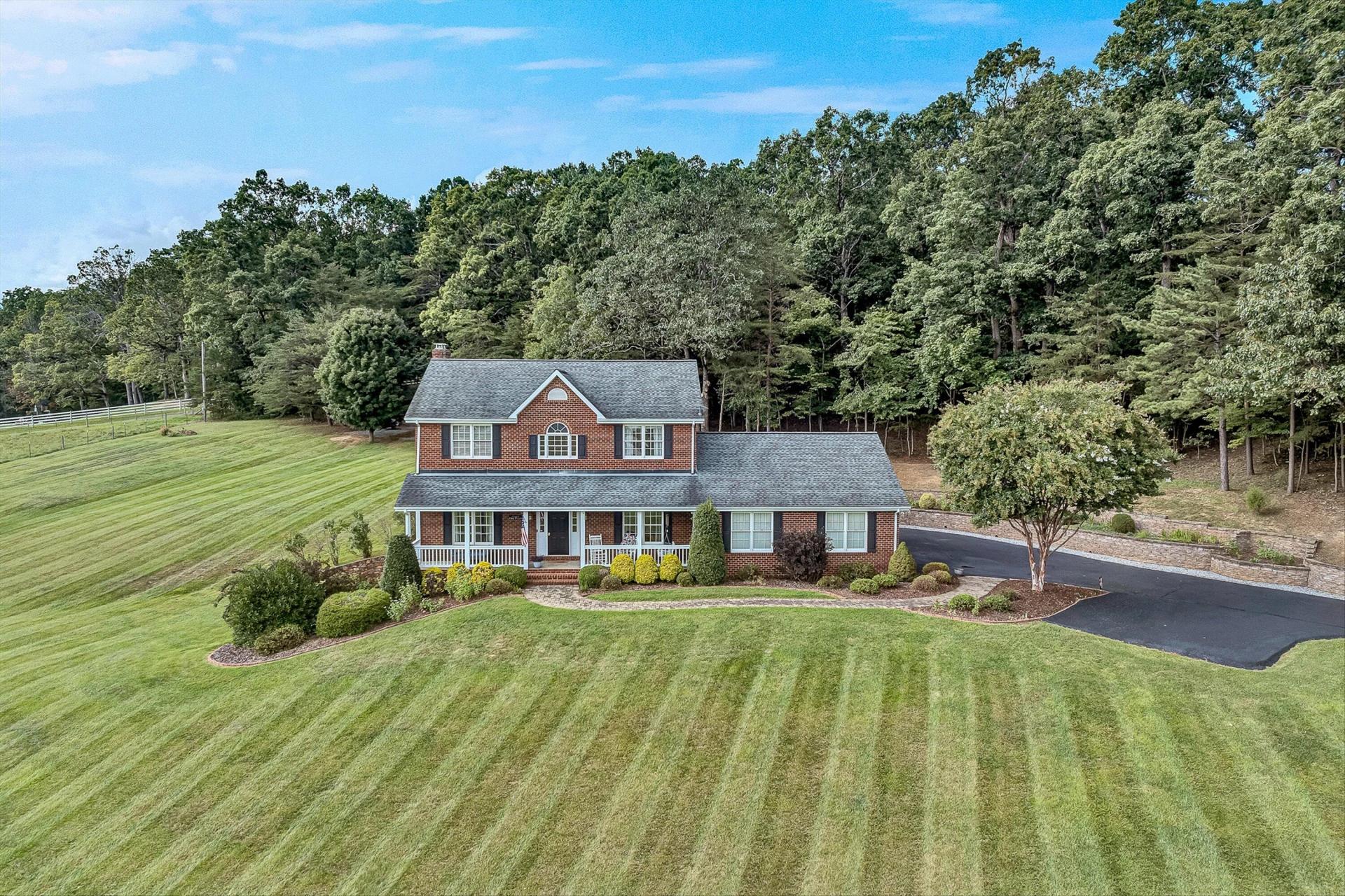 46 Old Church LN - Photo 63
