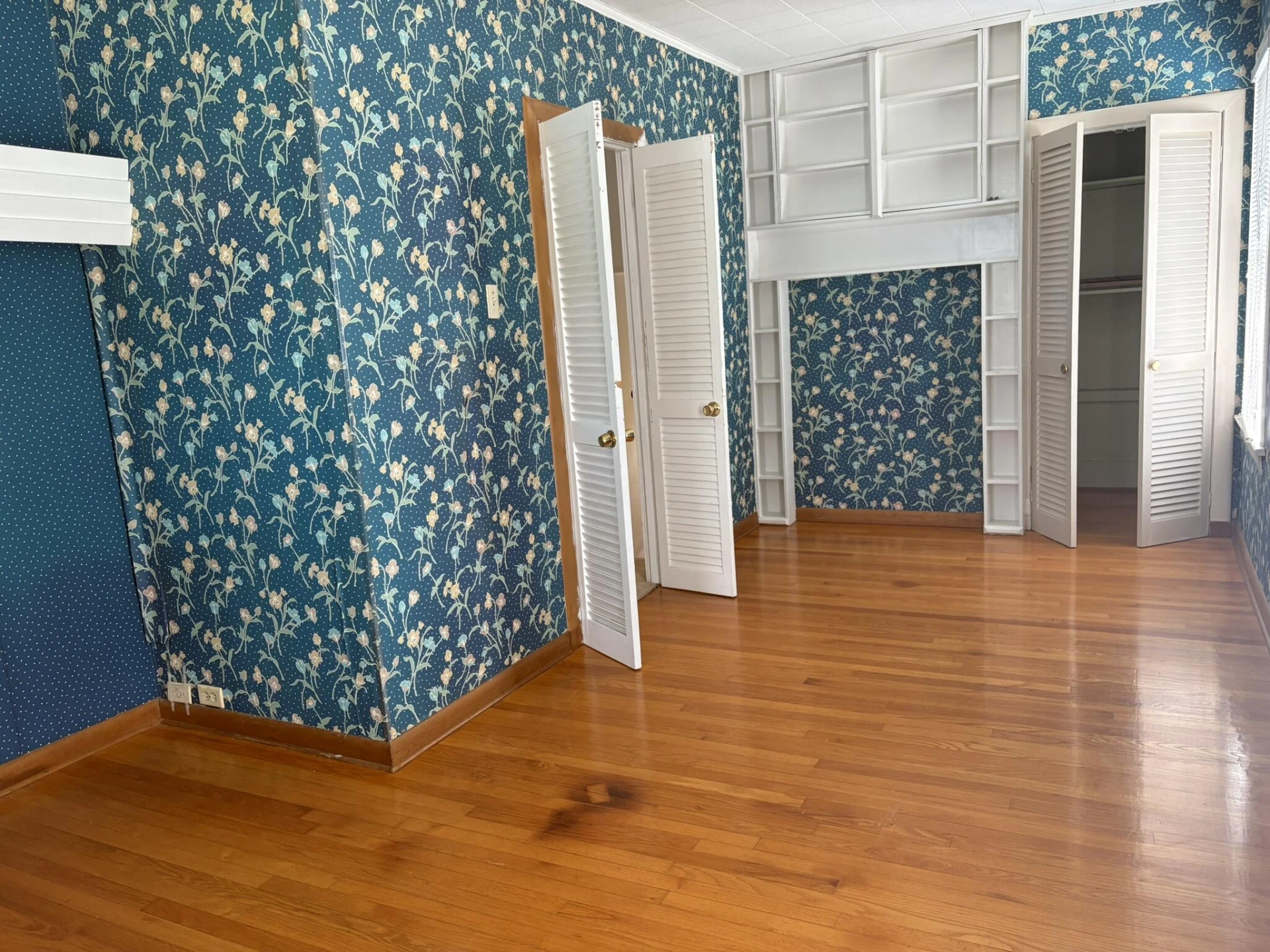 580 Roxbury ST - Photo 23