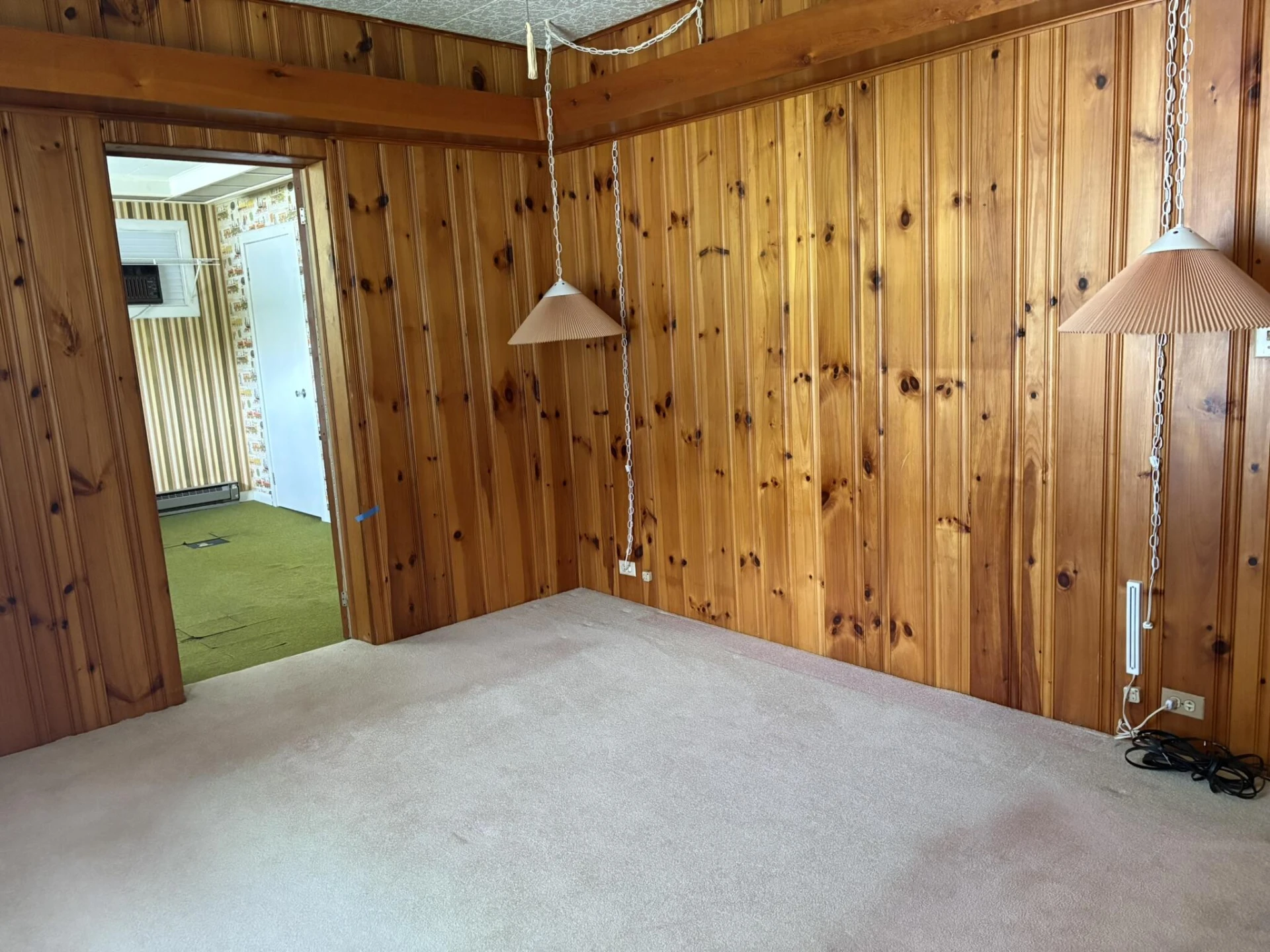 580 Roxbury ST - Photo 26