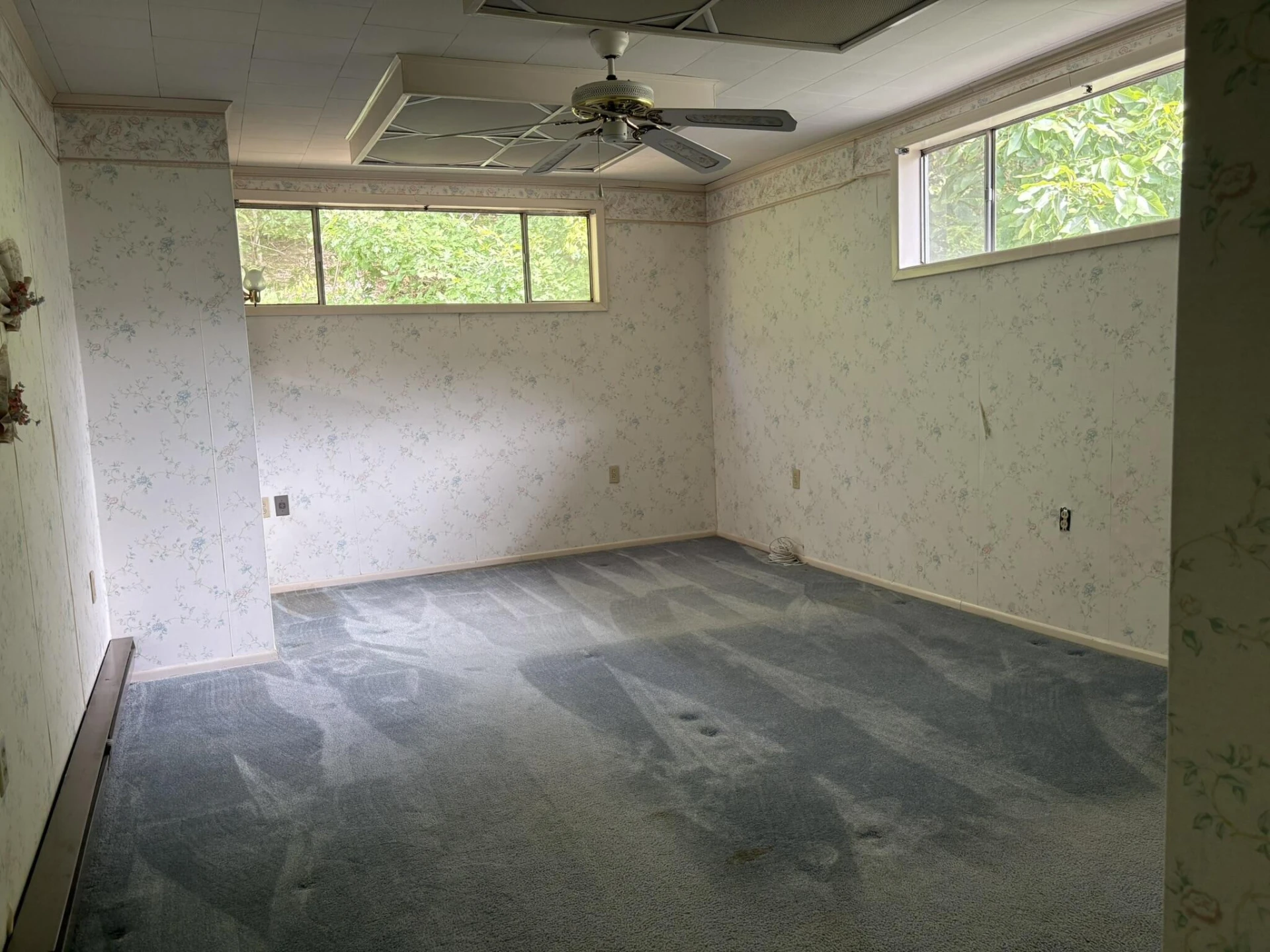 580 Roxbury ST - Photo 30