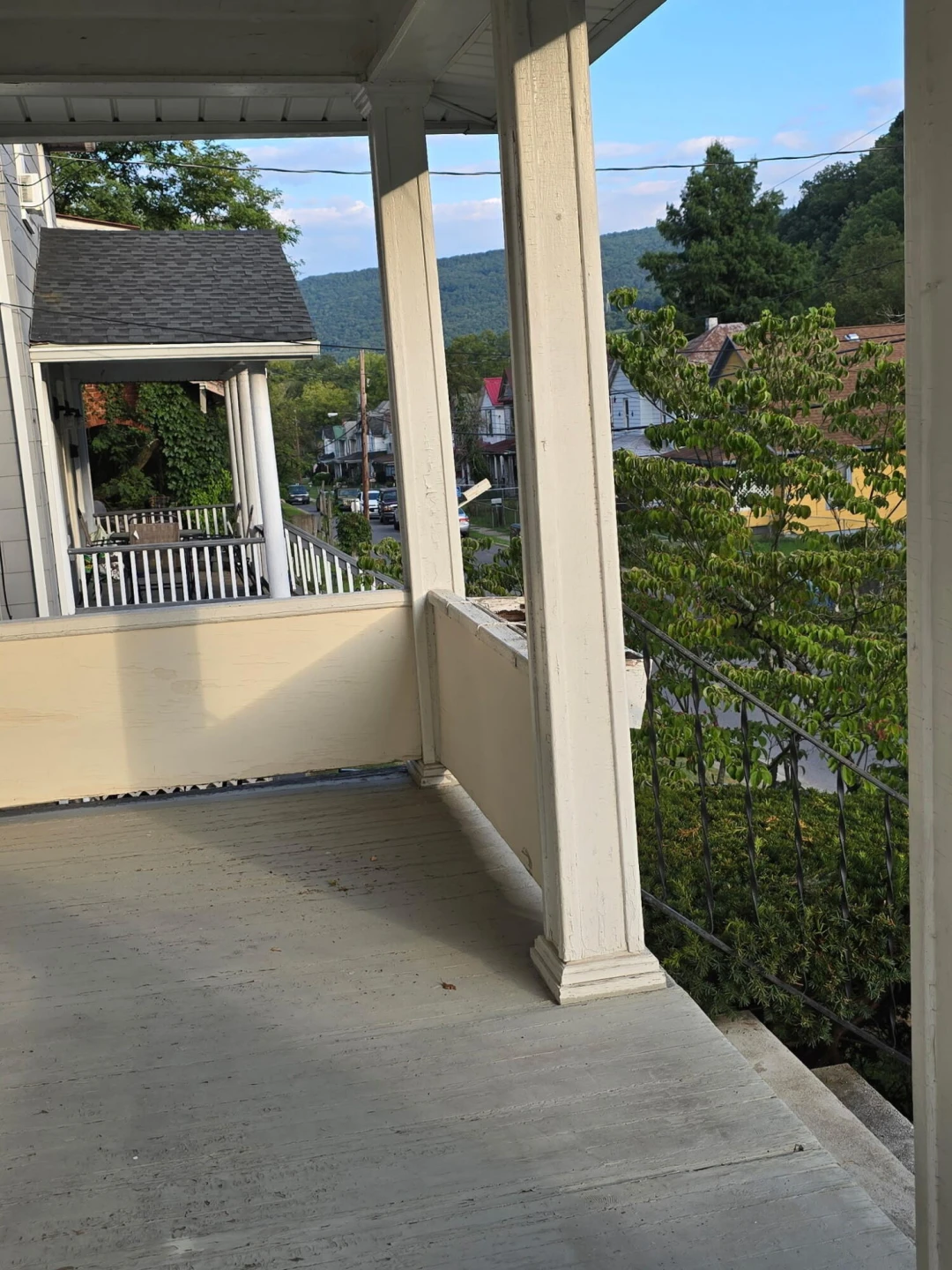 580 Roxbury ST - Photo 34