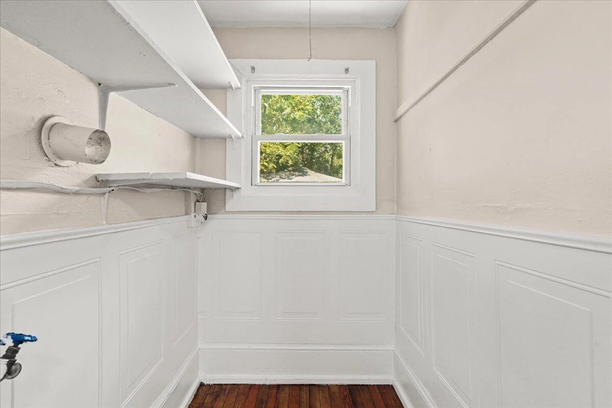 1312 Morton AVE SE - Photo 7