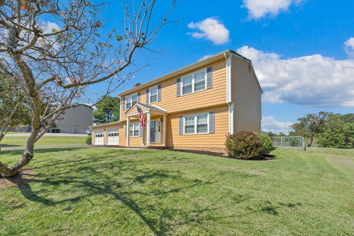 72 Hillandale DR - Photo 7