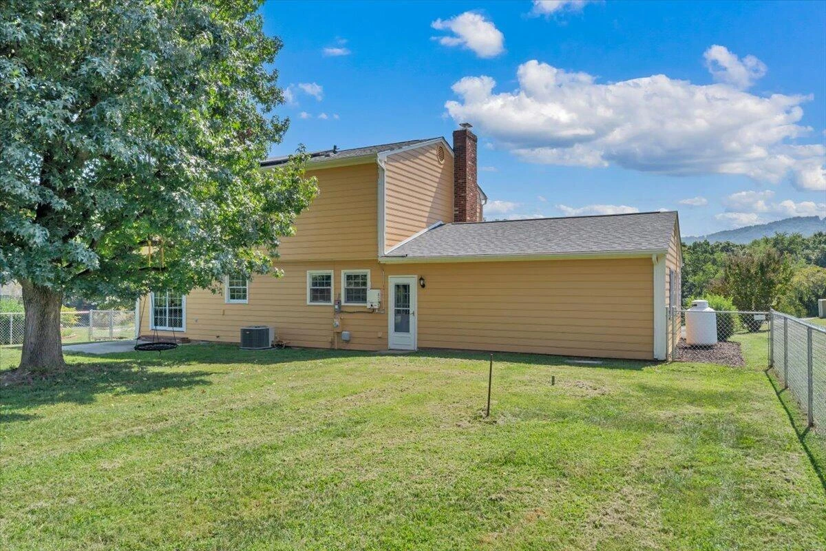 72 Hillandale DR - Photo 13