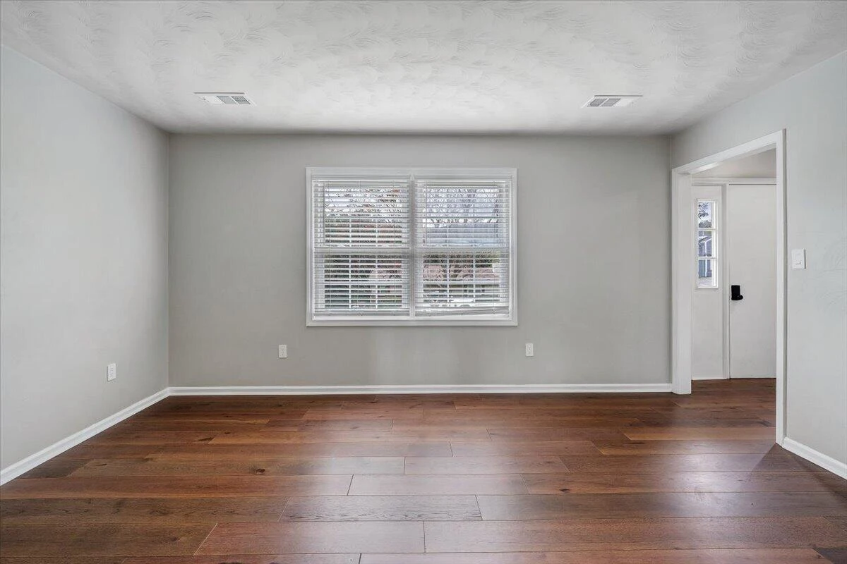 72 Hillandale DR - Photo 7