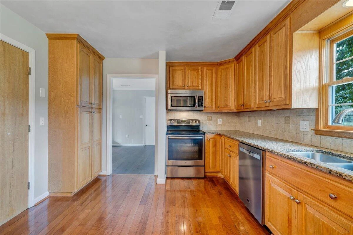 72 Hillandale DR - Photo 13