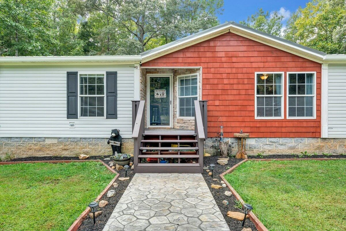 125 Whispering Breeze DR - Photo 3