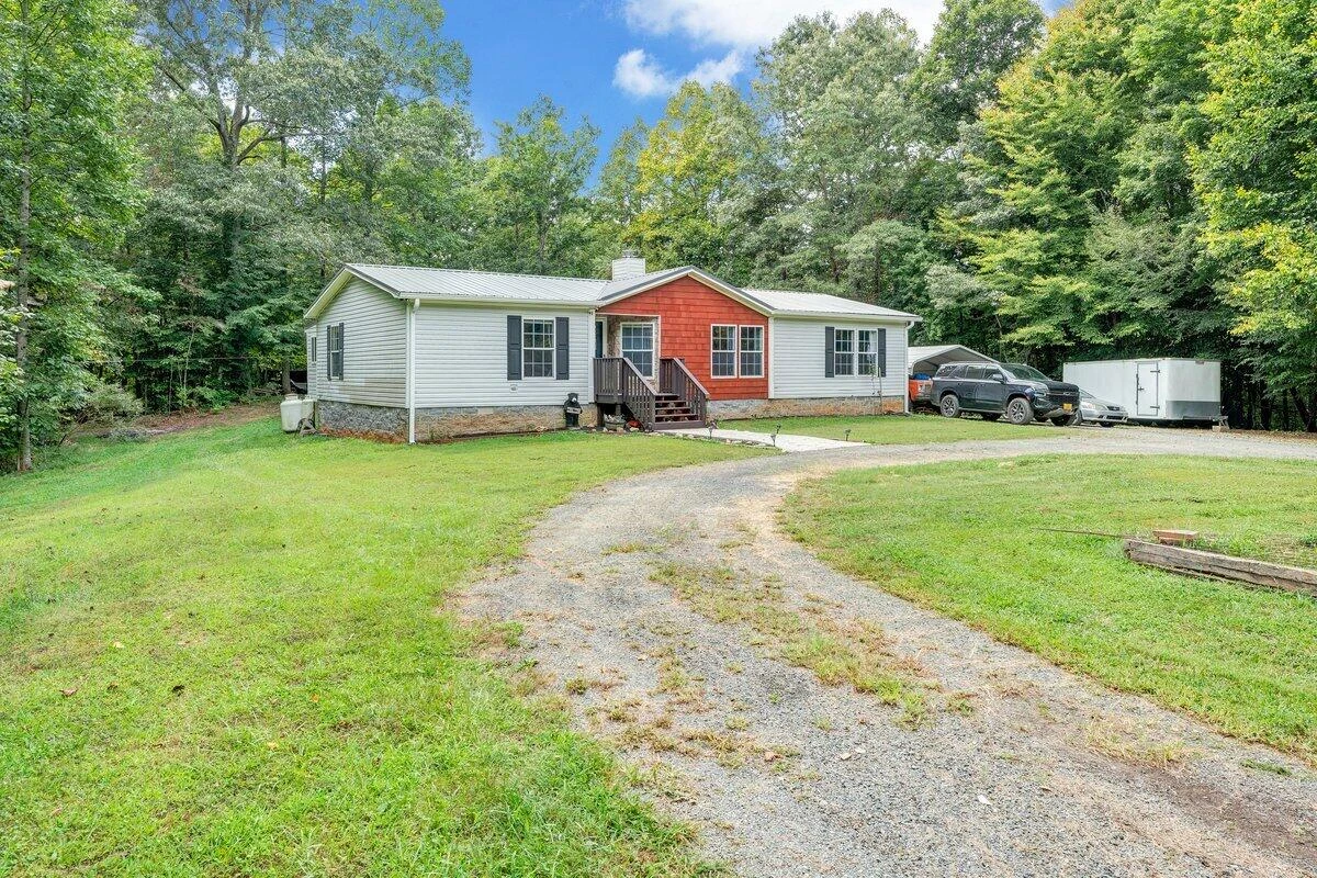 125 Whispering Breeze DR - Photo 4