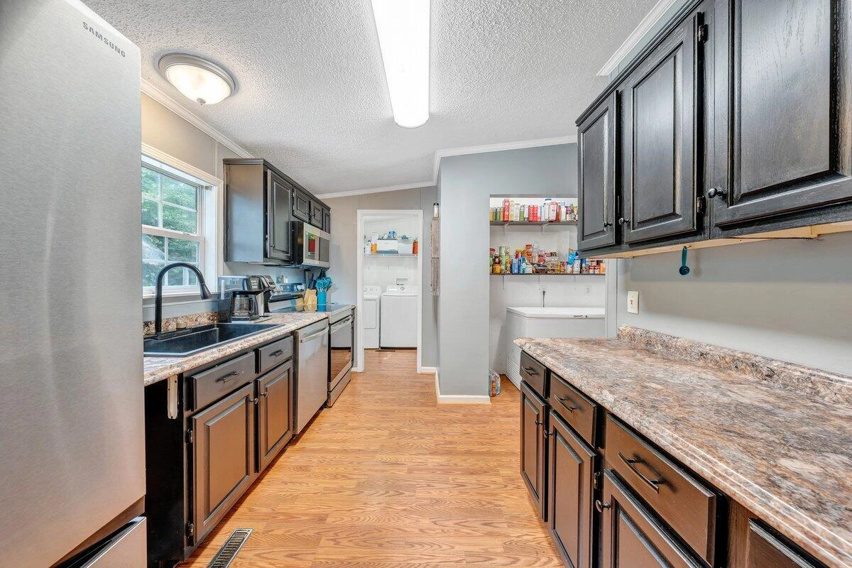 125 Whispering Breeze DR - Photo 12