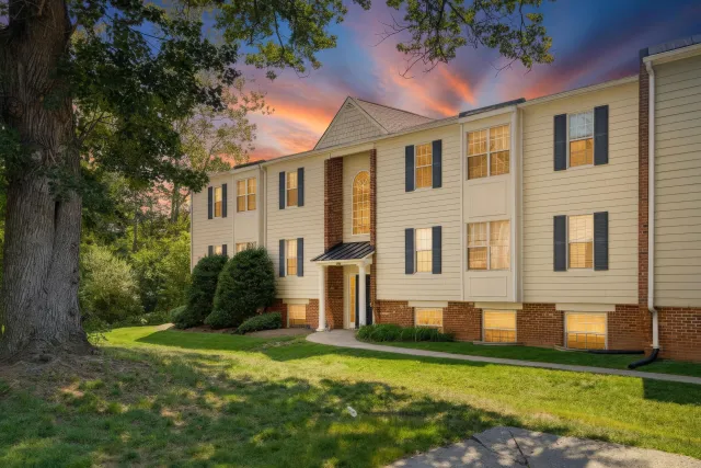 1217 Villa LN, Charlottesville, VA, 22901