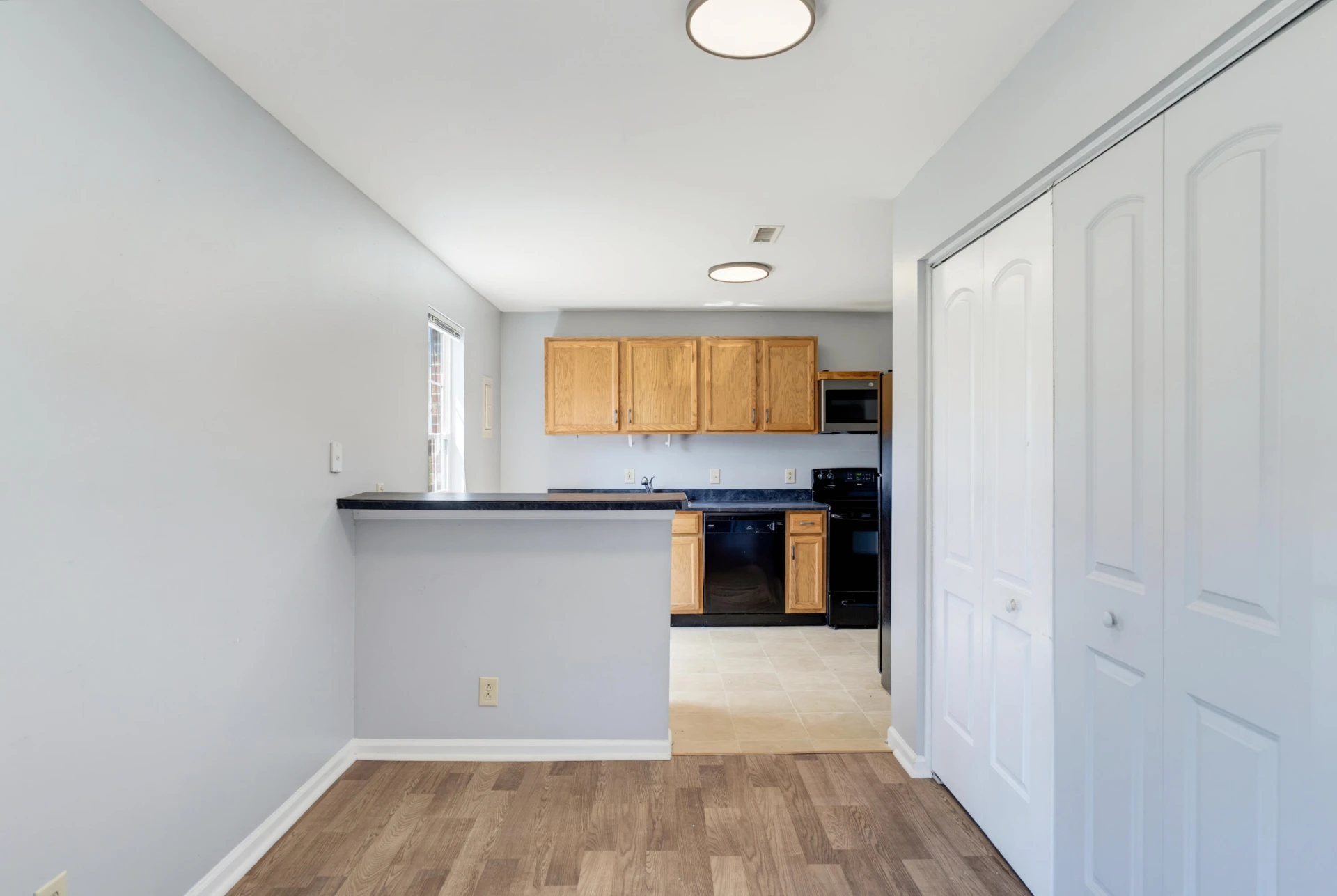 1217 Villa LN #B - Photo 7