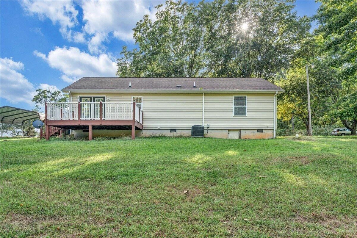 290 Fields AVE - Photo 7