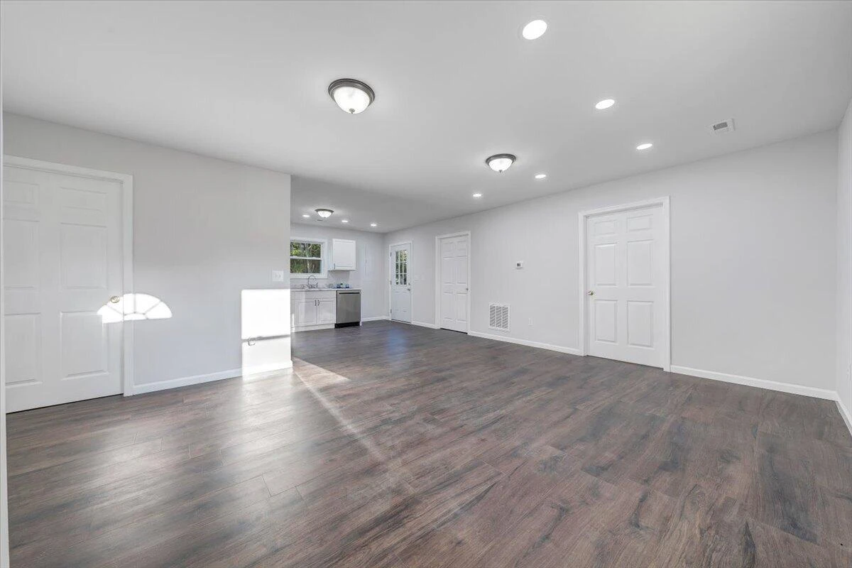 140 Scales RD NE - Photo 3