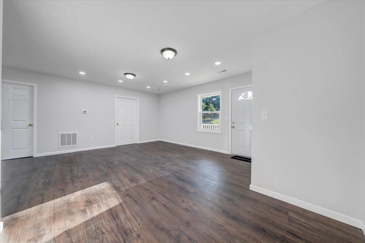 140 Scales RD NE - Photo 5