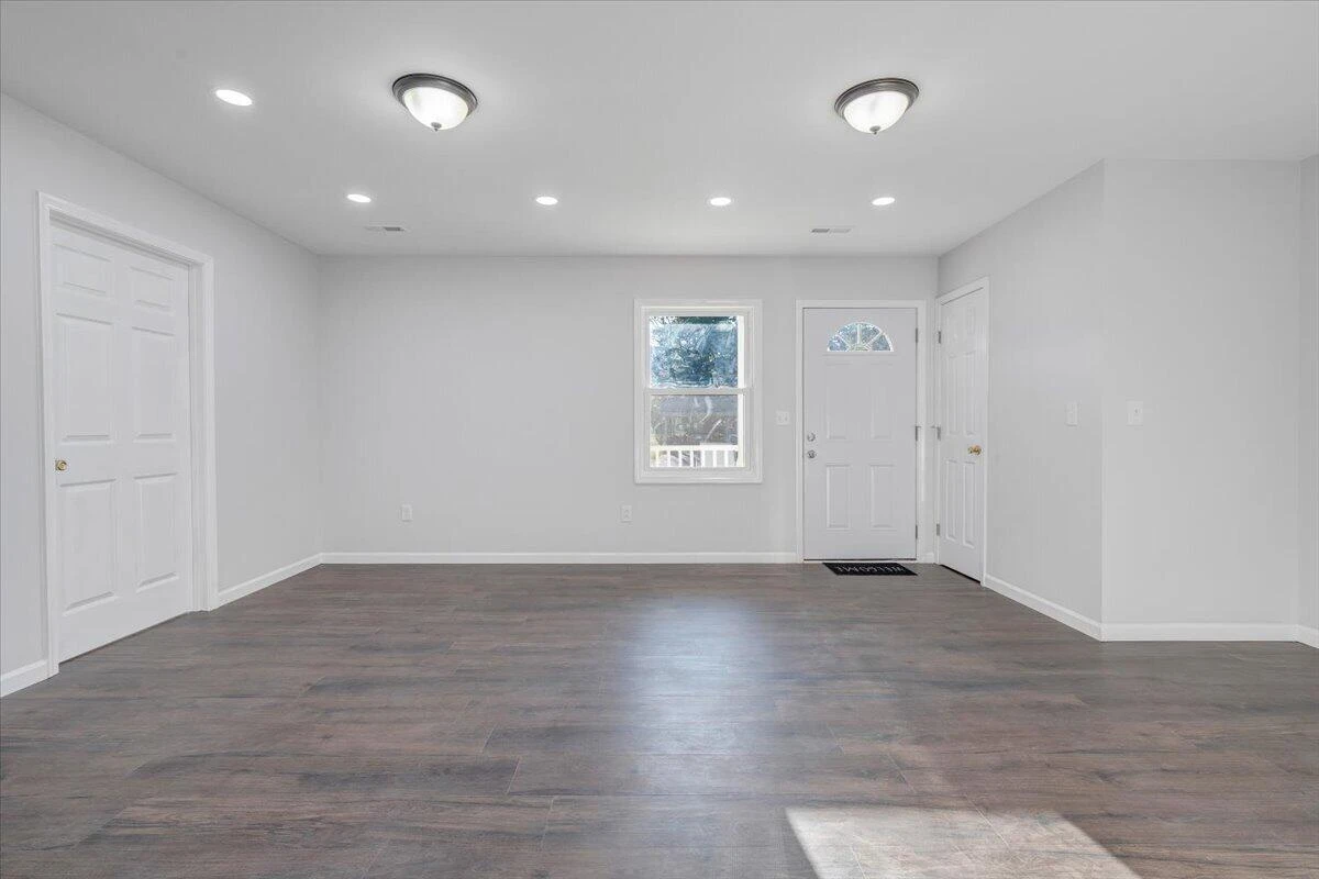 140 Scales RD NE - Photo 7