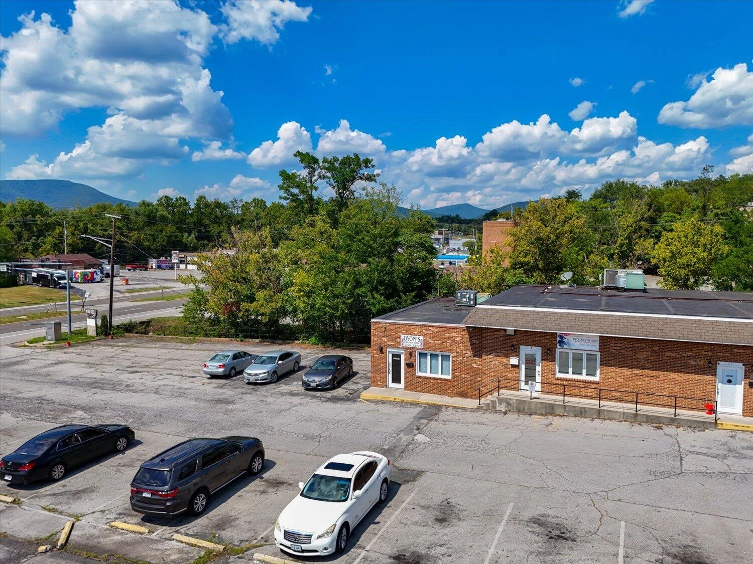 1727 Peters Creek RD NW - Photo 8